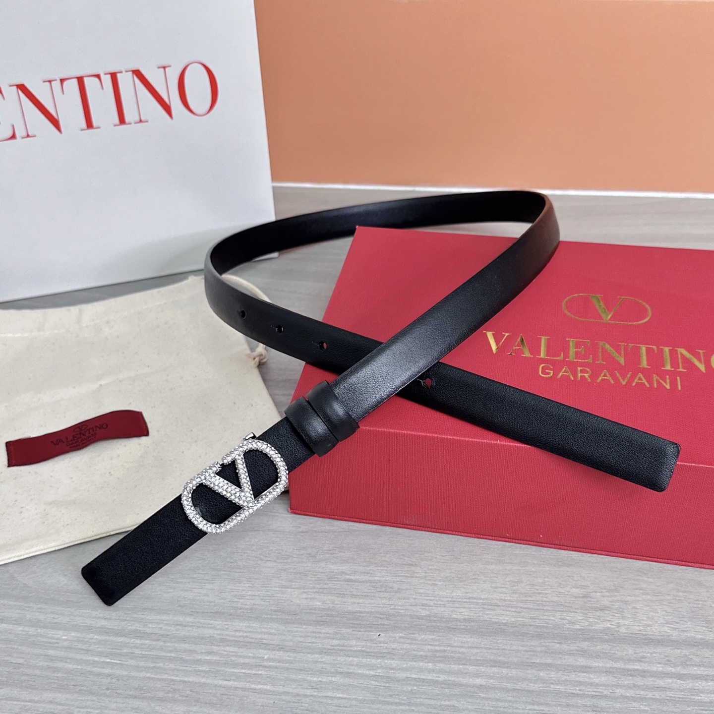 💥💥💥2.0cm华伦天奴腰带，双面头层牛皮，长度：75.80.85.90.95.100欧，铜五金扣原版开