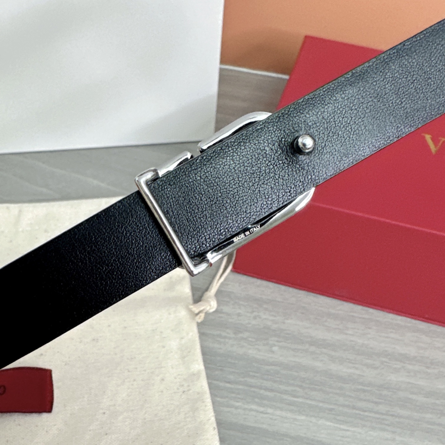 💥💥💥2.0cm华伦天奴腰带，双面头层牛皮，长度：75.80.85.90.95.100欧，铜五金扣原版开