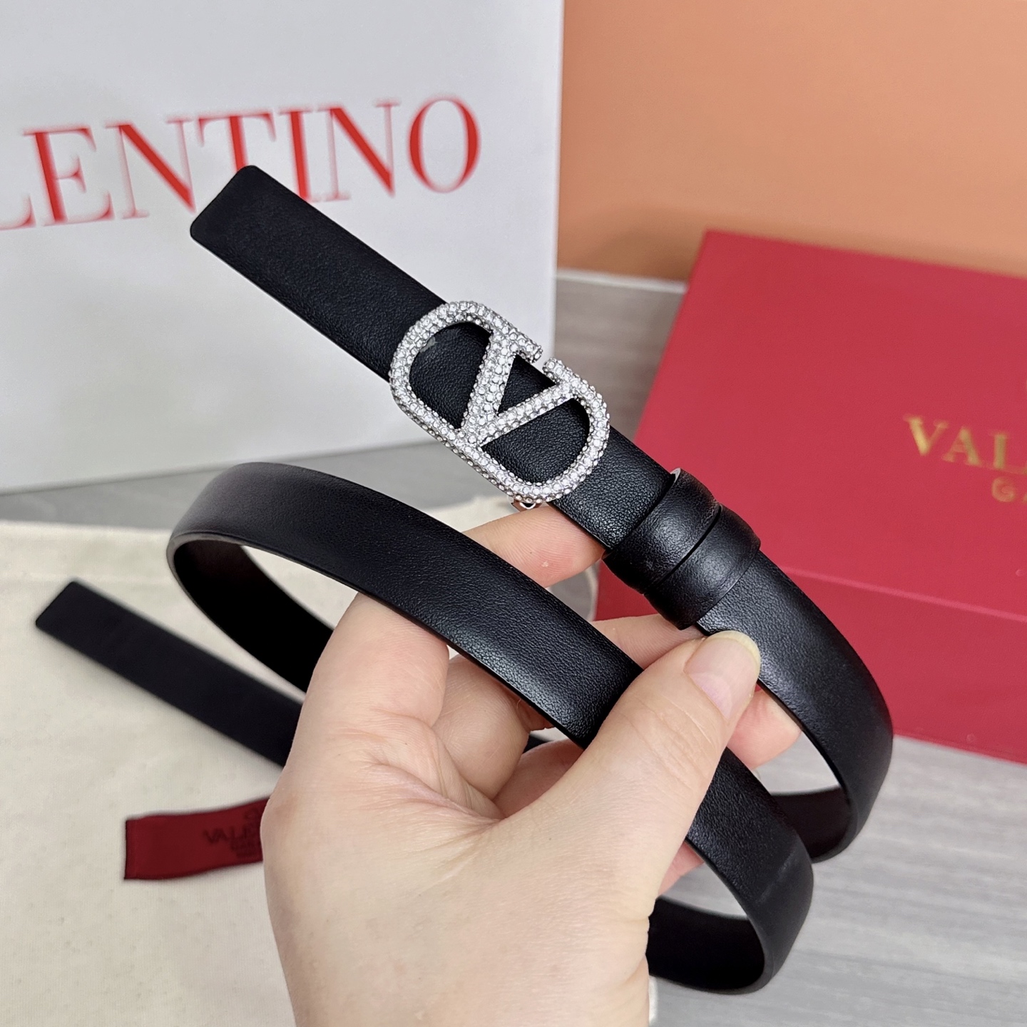 💥💥💥2.0cm华伦天奴腰带，双面头层牛皮，长度：75.80.85.90.95.100欧，铜五金扣原版开