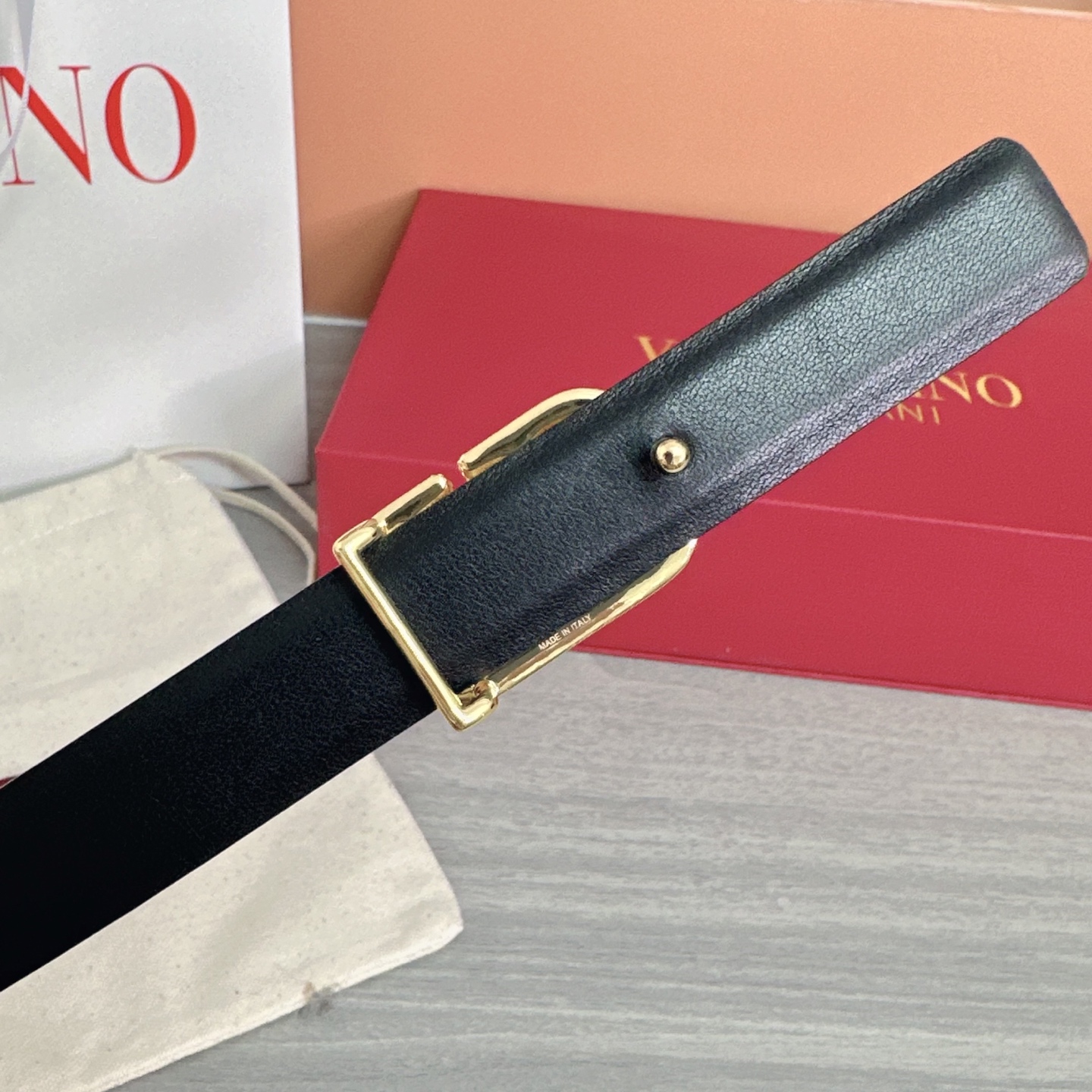 💥💥💥2.0cm华伦天奴腰带，双面头层牛皮，长度：75.80.85.90.95.100欧，铜五金扣原版开