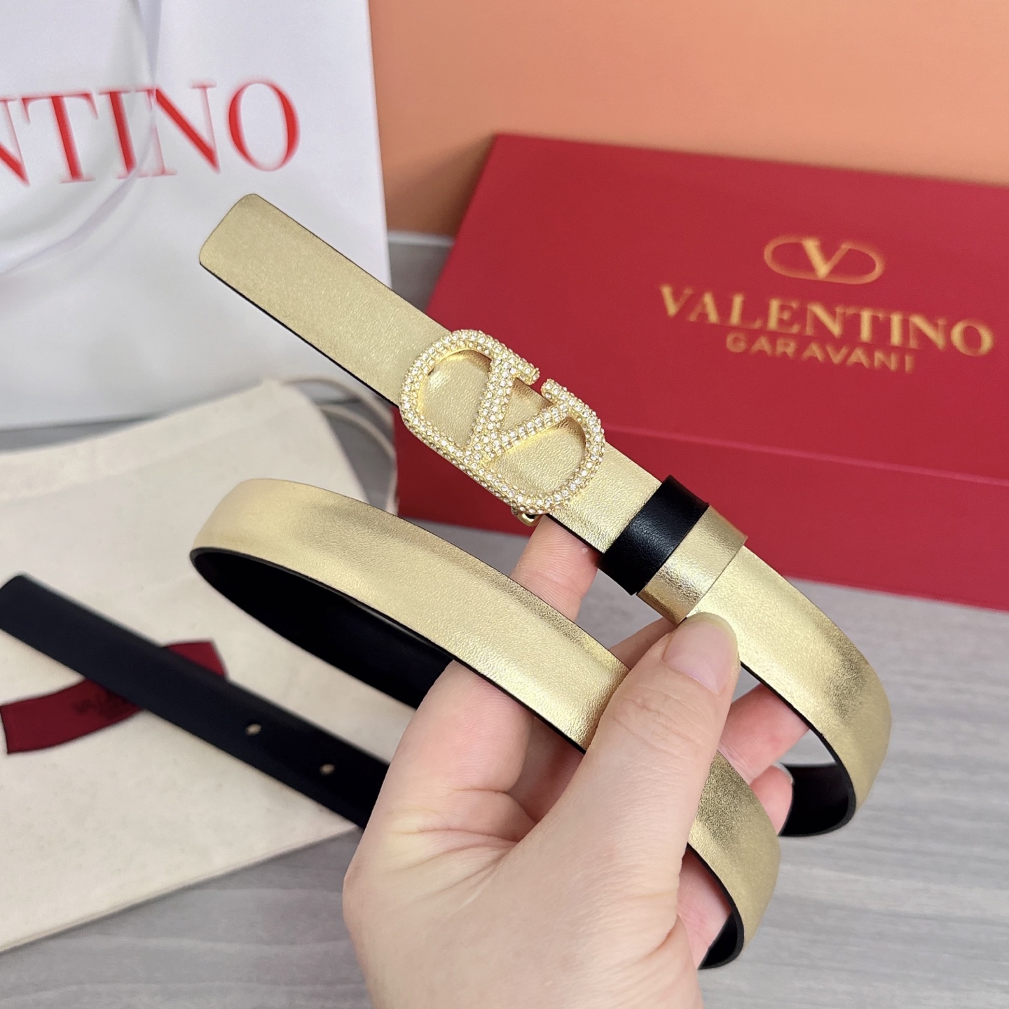 💥💥💥2.0cm华伦天奴腰带，双面头层牛皮，长度：75.80.85.90.95.100欧，铜五金扣原版开