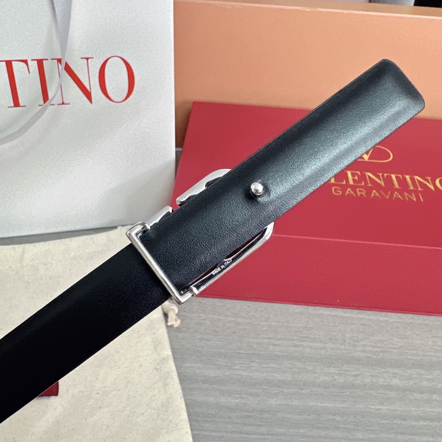 💥💥💥2.0cm华伦天奴腰带，双面头层牛皮，长度：75.80.85.90.95.100欧，铜五金扣原版开