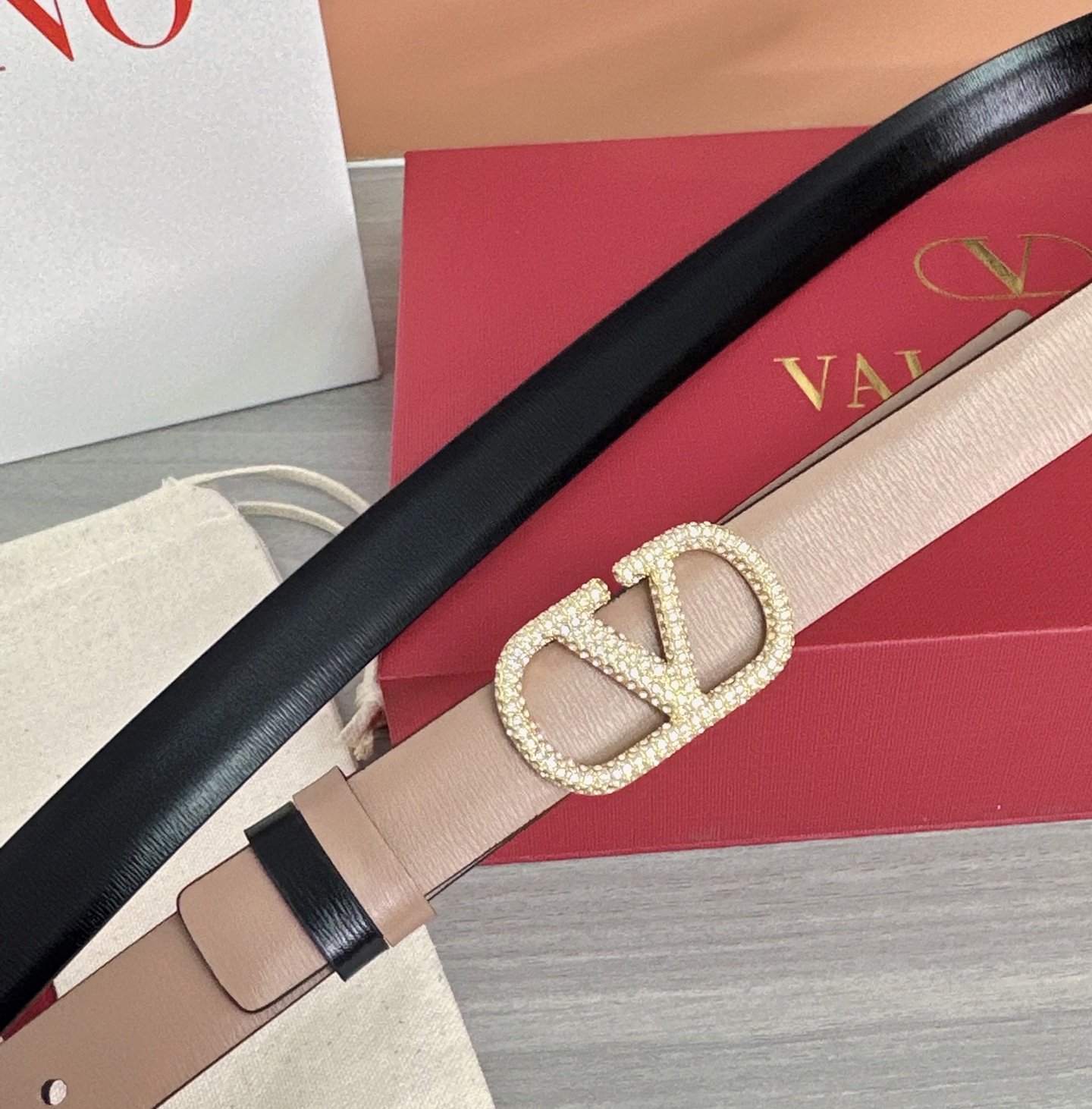 💥💥💥2.0cm华伦天奴腰带，双面头层牛皮，长度：75.80.85.90.95.100欧，铜五金扣原版开