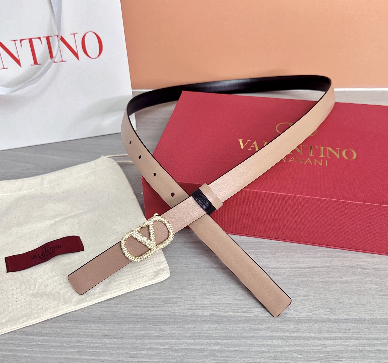 💥💥💥2.0cm华伦天奴腰带，双面头层牛皮，长度：75.80.85.90.95.100欧，铜五金扣原版开