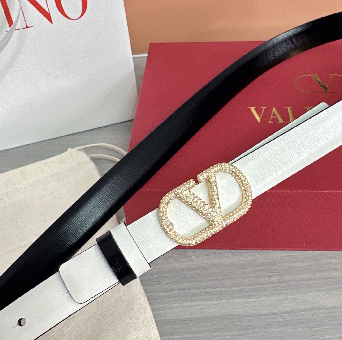 💥💥💥2.0cm华伦天奴腰带，双面头层牛皮，长度：75.80.85.90.95.100欧，铜五金扣原版开