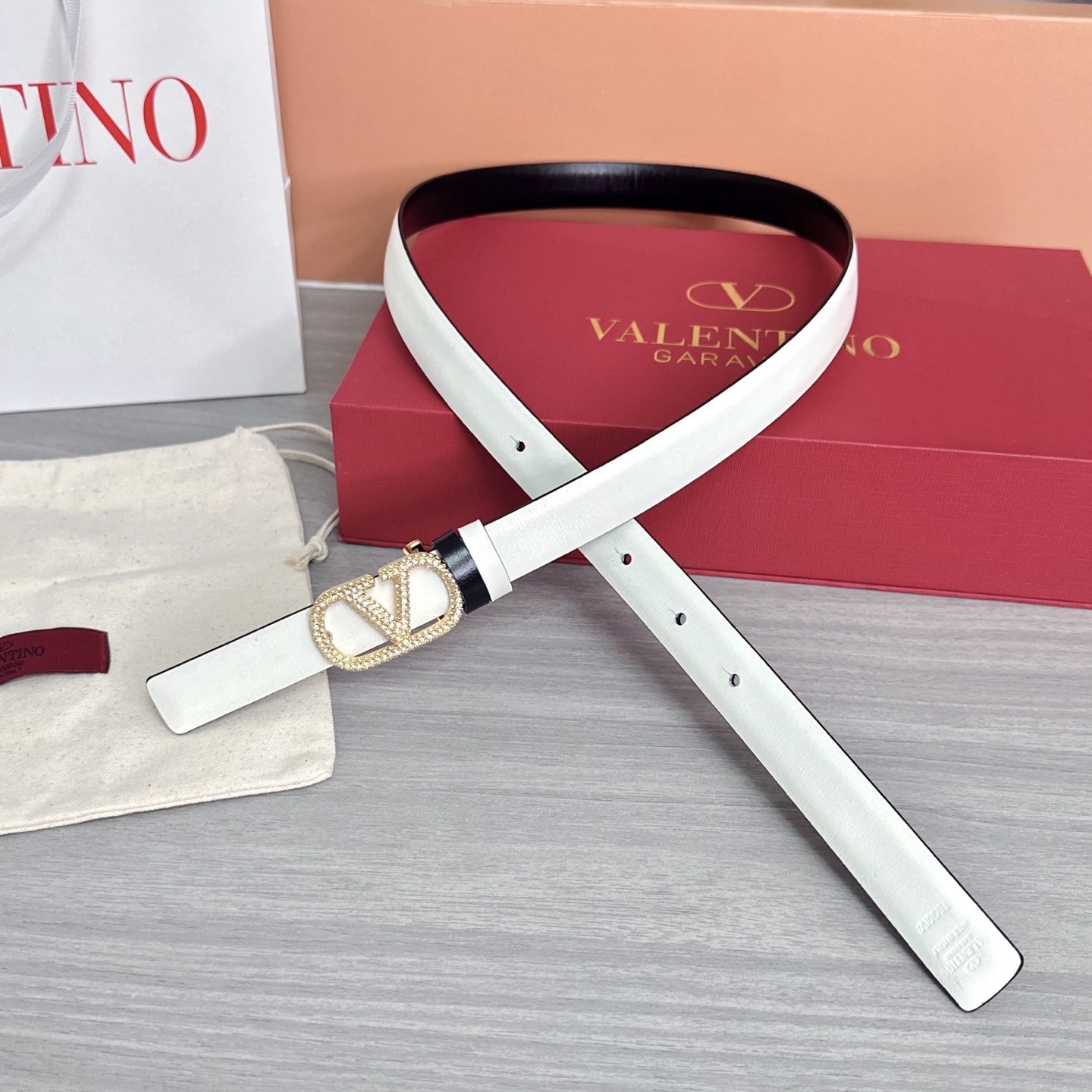 💥💥💥2.0cm华伦天奴腰带，双面头层牛皮，长度：75.80.85.90.95.100欧，铜五金扣原版开