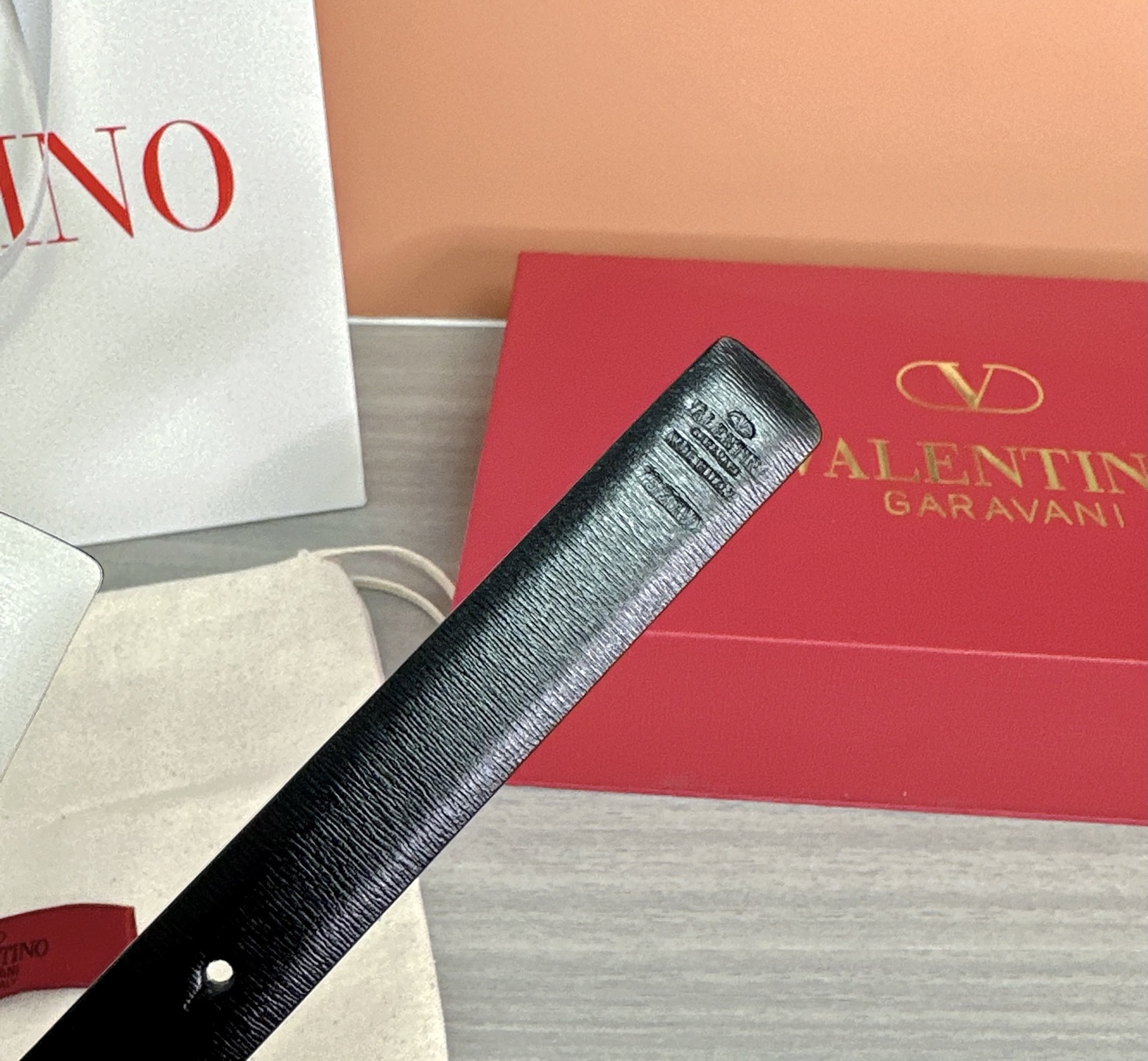 💥💥💥2.0cm华伦天奴腰带，双面头层牛皮，长度：75.80.85.90.95.100欧，铜五金扣原版开