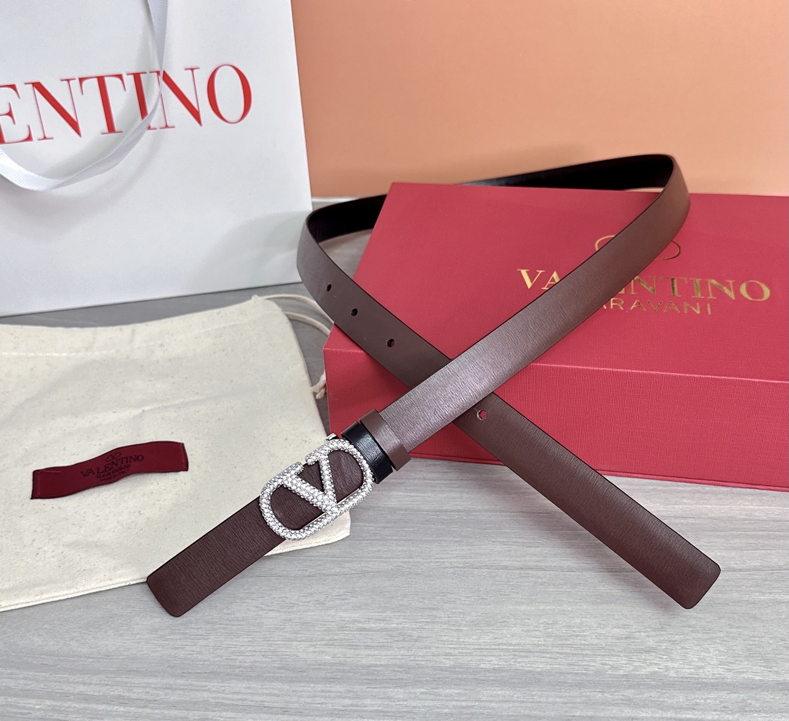 💥💥💥2.0cm华伦天奴腰带，双面头层牛皮，长度：75.80.85.90.95.100欧，铜五金扣原版开