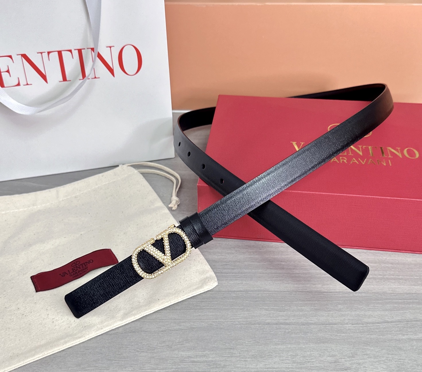 💥💥💥2.0cm华伦天奴腰带，双面头层牛皮，长度：75.80.85.90.95.100欧，铜五金扣原版开