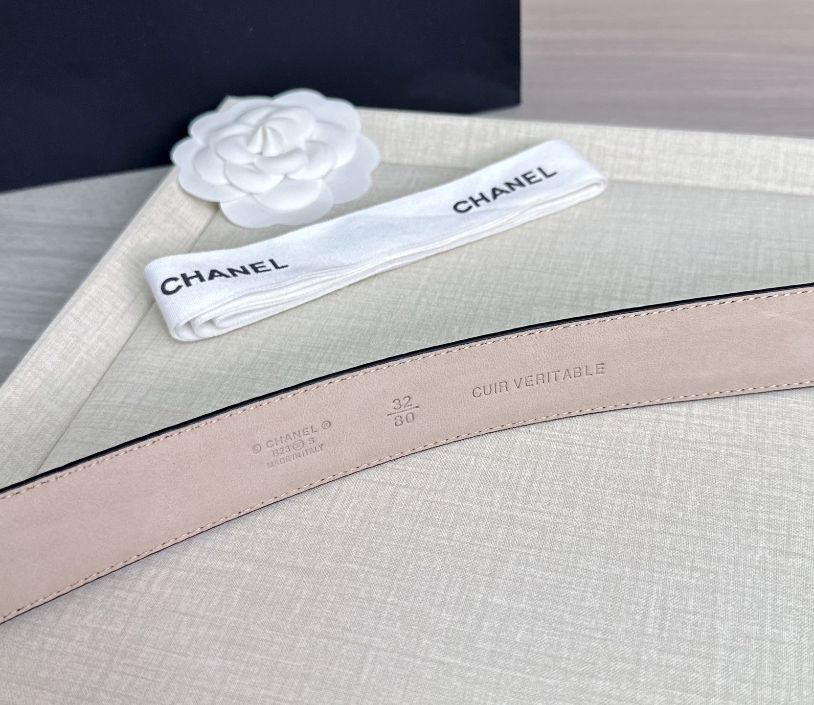 💥💥💥3.0cm香奈儿 CHANEL 最新款双面头层牛皮腰带、经典优雅、时尚百搭，长度：75.80.85