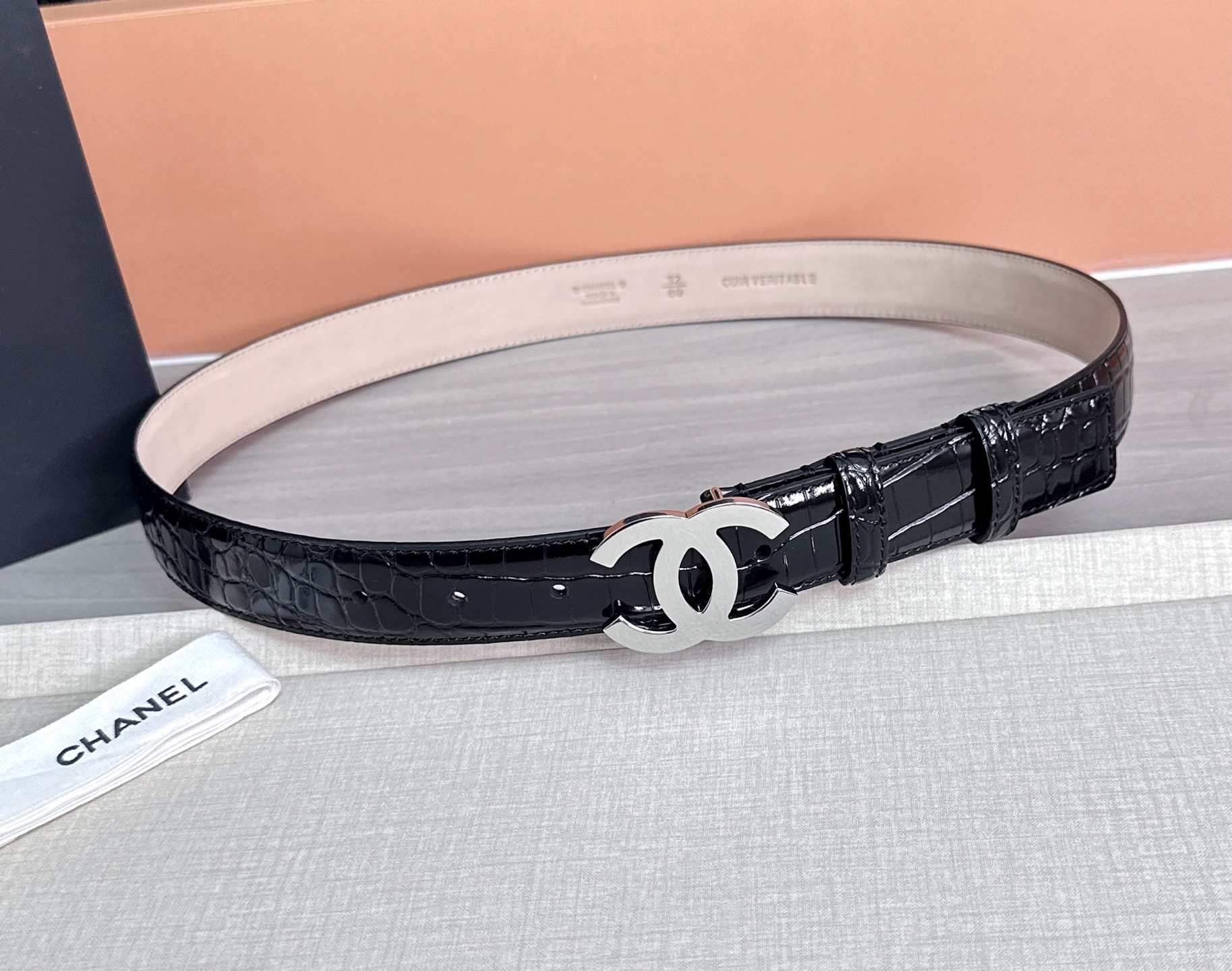 💥💥💥3.0cm香奈儿 CHANEL 最新款双面头层牛皮腰带、经典优雅、时尚百搭，长度：75.80.85