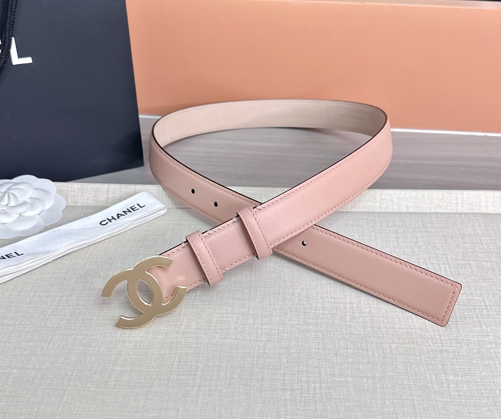 💥💥💥3.0cm香奈儿 CHANEL 最新款双面头层牛皮腰带、经典优雅、时尚百搭，长度：75.80.85