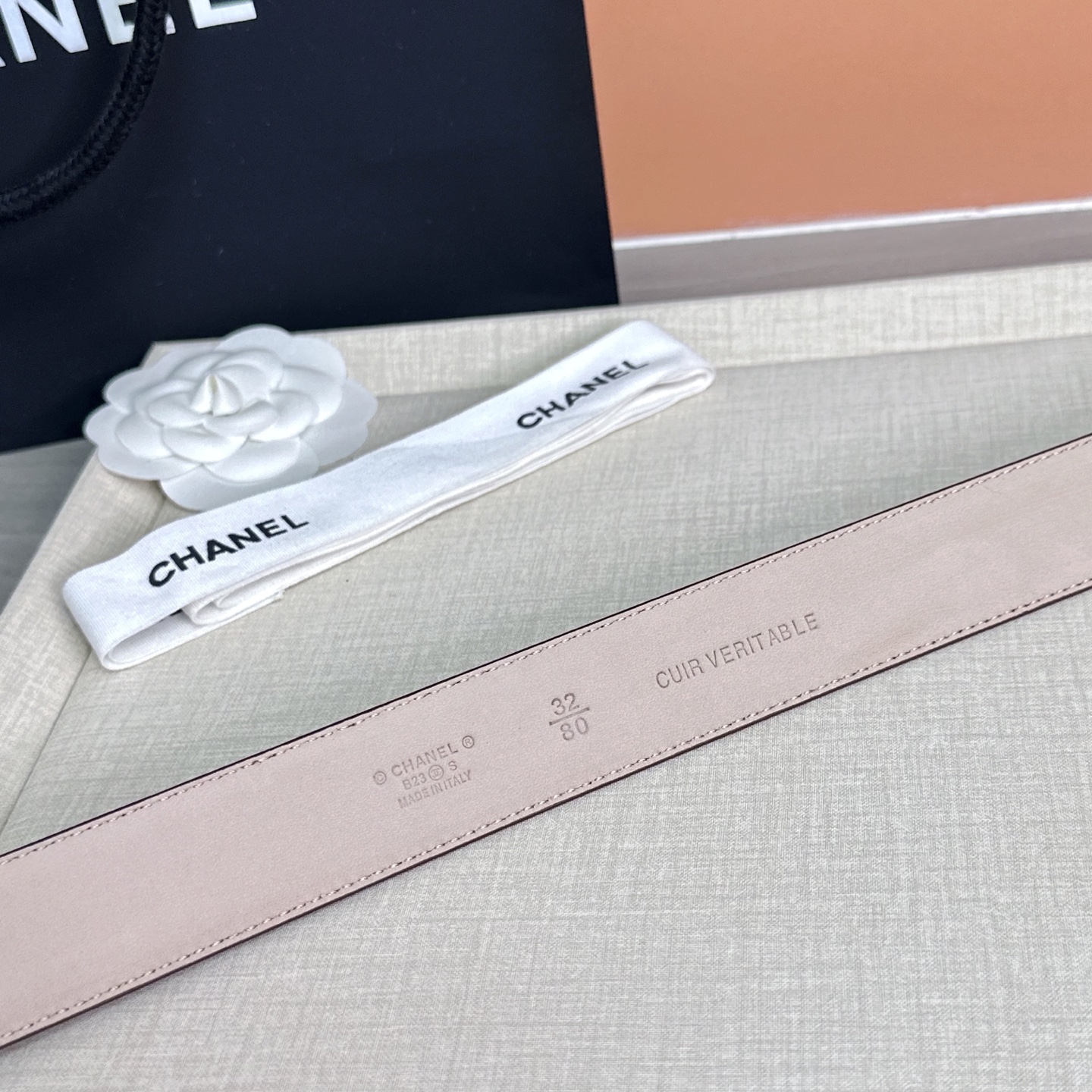 💥💥💥3.0cm香奈儿 CHANEL 最新款双面头层牛皮腰带、经典优雅、时尚百搭，长度：75.80.85