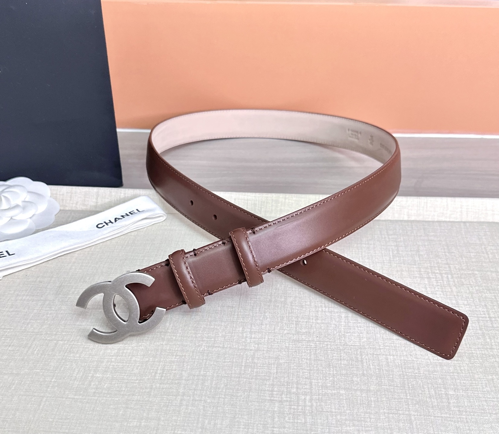 💥💥💥3.0cm香奈儿 CHANEL 最新款双面头层牛皮腰带、经典优雅、时尚百搭，长度：75.80.85