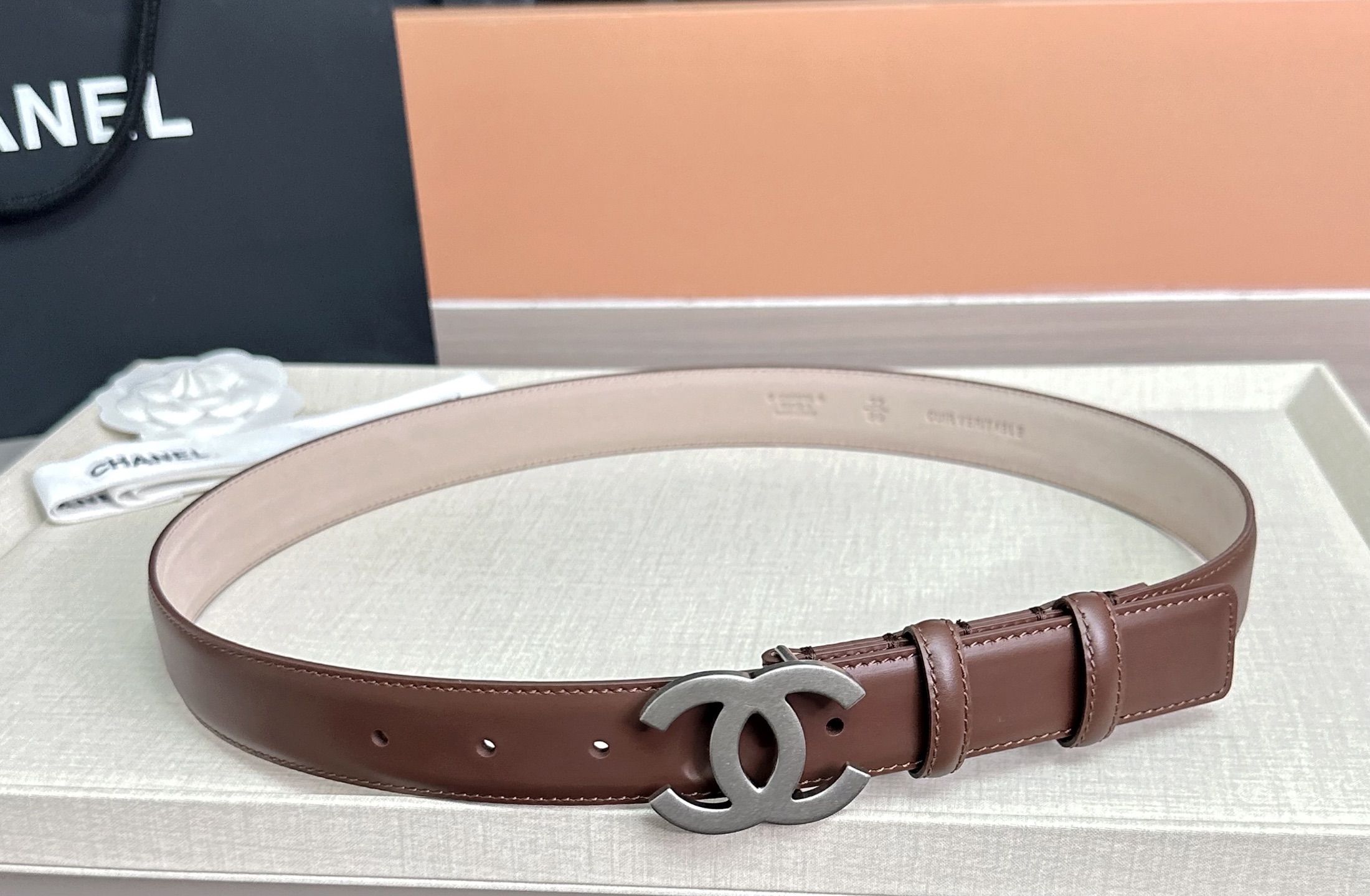 💥💥💥3.0cm香奈儿 CHANEL 最新款双面头层牛皮腰带、经典优雅、时尚百搭，长度：75.80.85