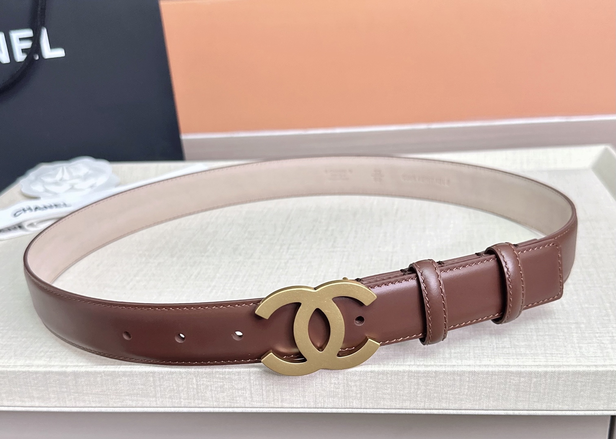 💥💥💥3.0cm香奈儿 CHANEL 最新款双面头层牛皮腰带、经典优雅、时尚百搭，长度：75.80.85