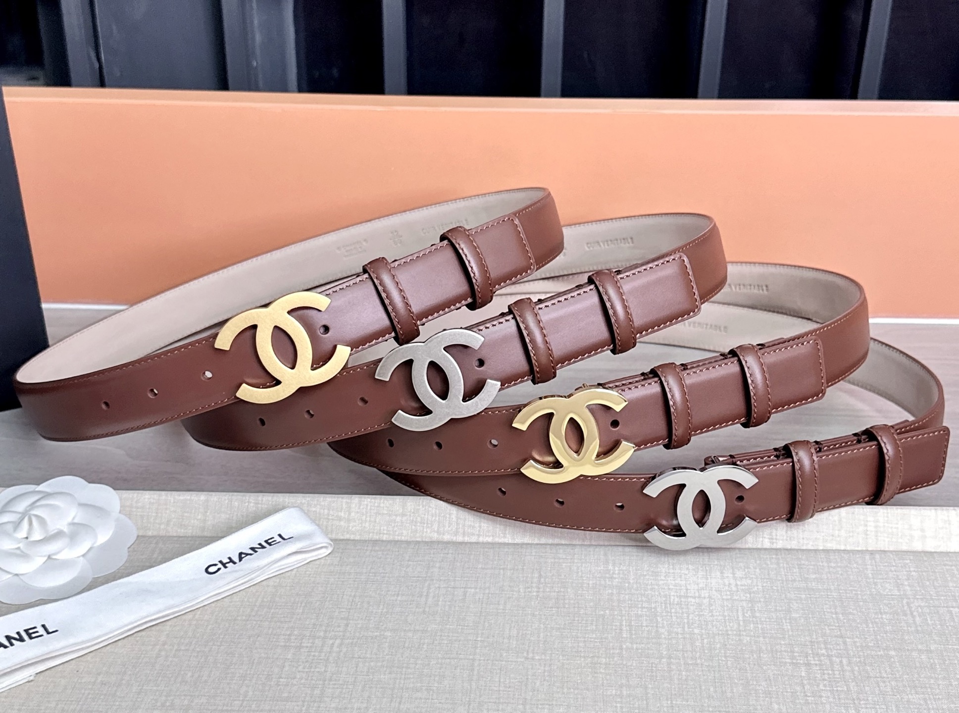 💥💥💥3.0cm香奈儿 CHANEL 最新款双面头层牛皮腰带、经典优雅、时尚百搭，长度：75.80.85