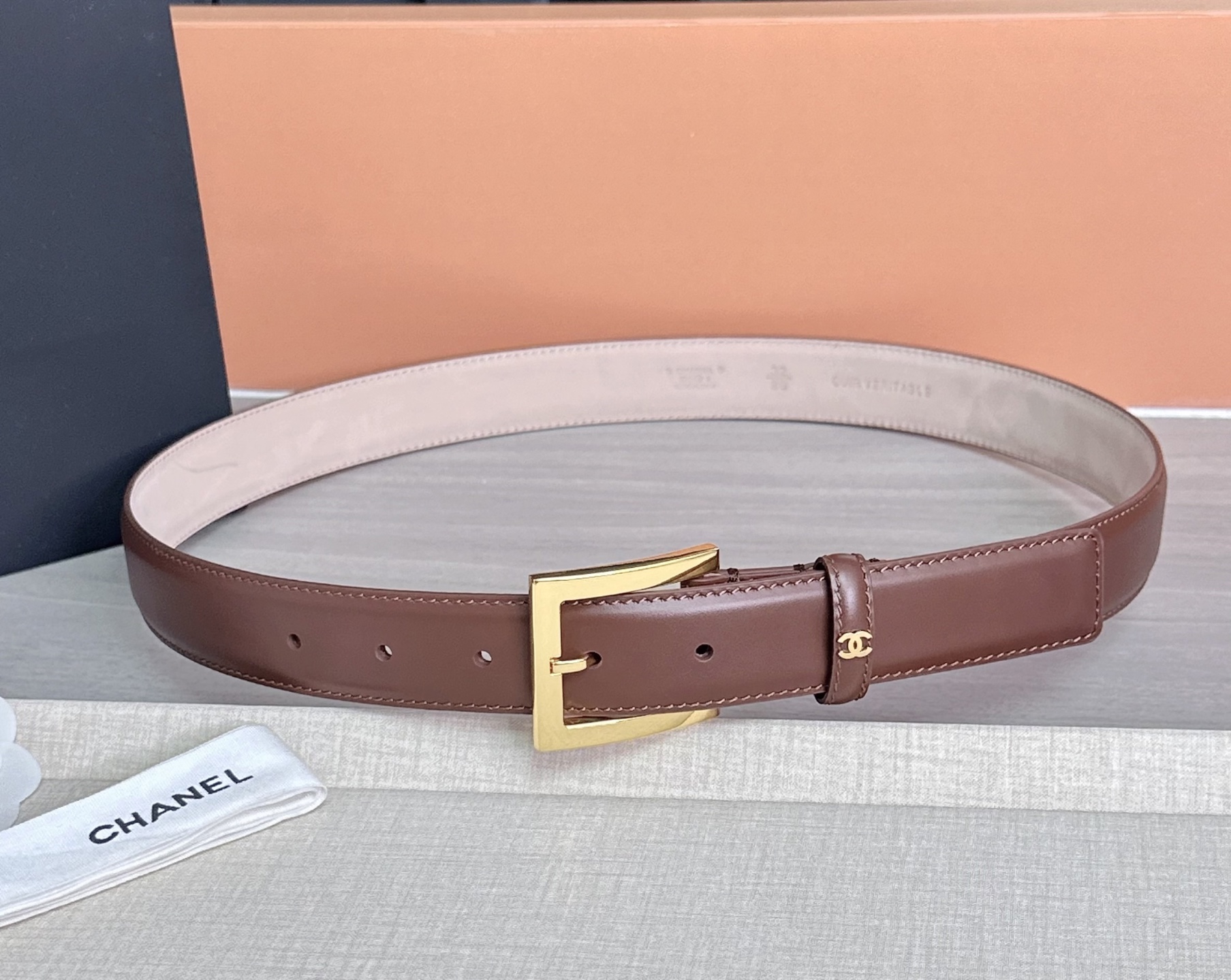 💥💥💥3.0cm香奈儿 CHANEL 最新款双面头层牛皮腰带、经典优雅、时尚百搭，长度：75.80.85