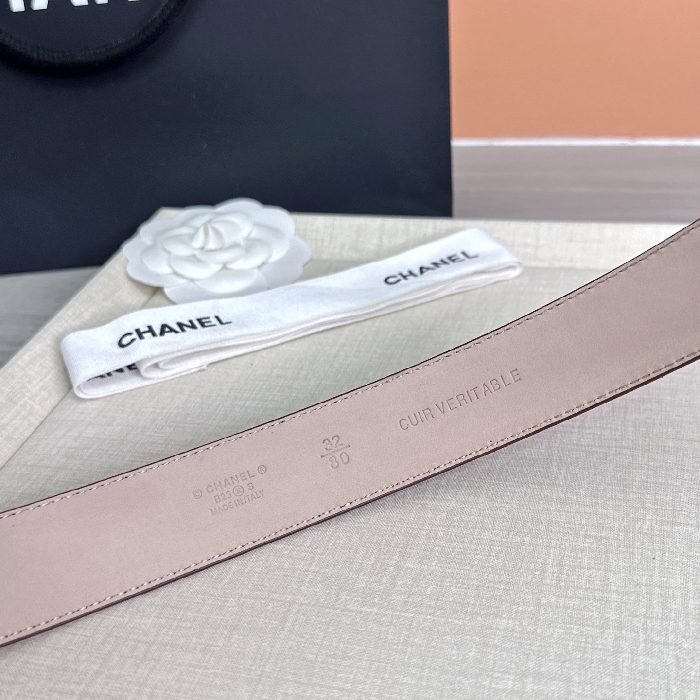 💥💥💥3.0cm香奈儿 CHANEL 最新款双面头层牛皮腰带、经典优雅、时尚百搭，长度：75.80.85