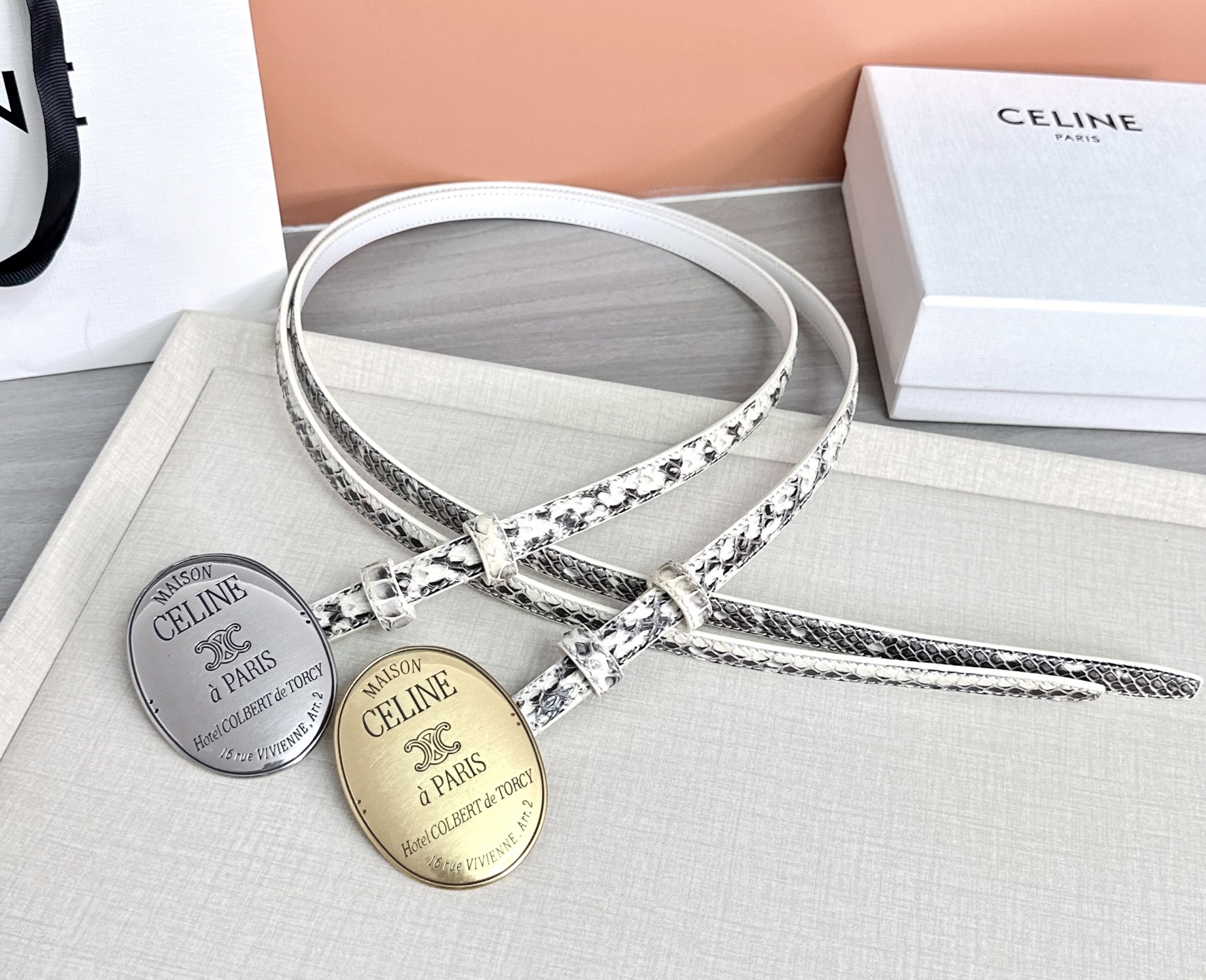 💥💥💥新款1.3cm赛琳大版型腰带，头层牛皮，长度：75.80.85.90.95.100.105.欧，铜