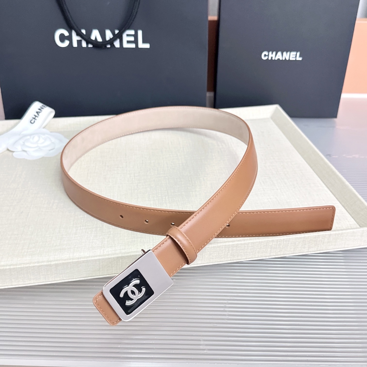 NO:882837,Original order CHANEL 3.0cm Chanel belt, first layer cowhide, length 75.80.85.90.95.100.105.110 euros, belt, chanel,chanel,cowhide19860909原单 CHANEL3.0cm香奈儿腰带,头层牛皮,长度75.80.85.90.95.100.105.110欧,,皮带,chanel,chanel,cowhide,Belt