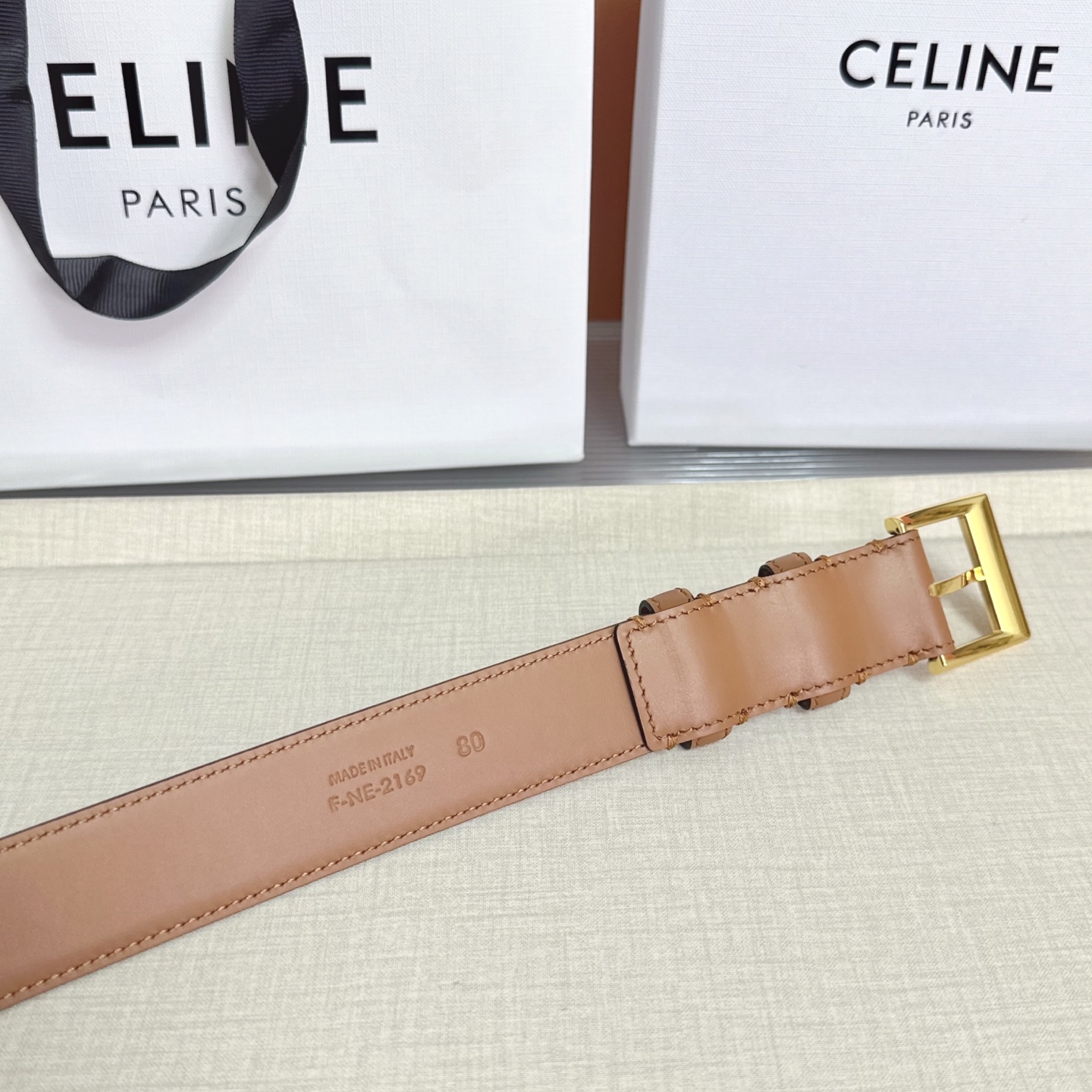 💥💥💥3.0cm赛琳CELINE腰带，双面头层牛皮，长度：75.80.85.90.95.100.105欧