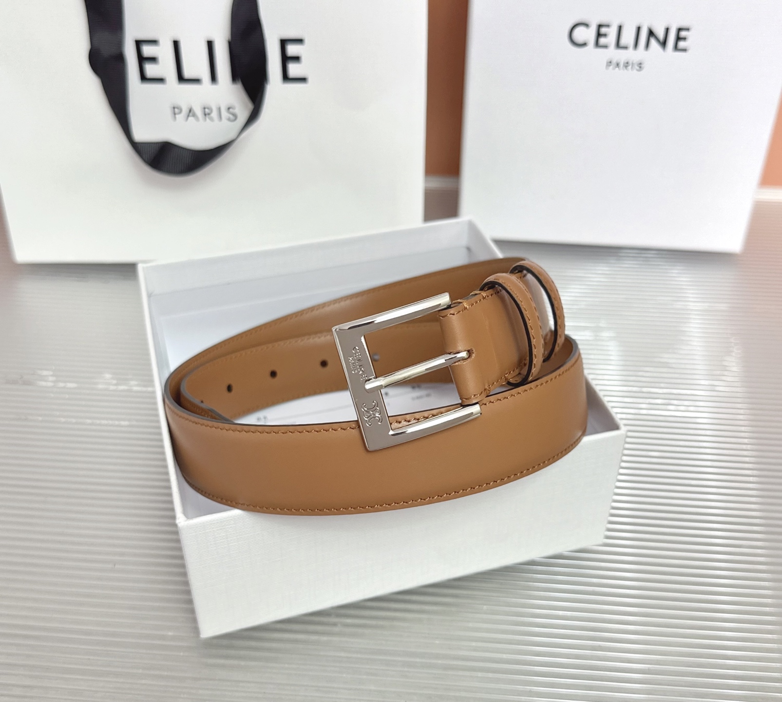 💥💥💥3.0cm赛琳CELINE腰带，双面头层牛皮，长度：75.80.85.90.95.100.105欧
