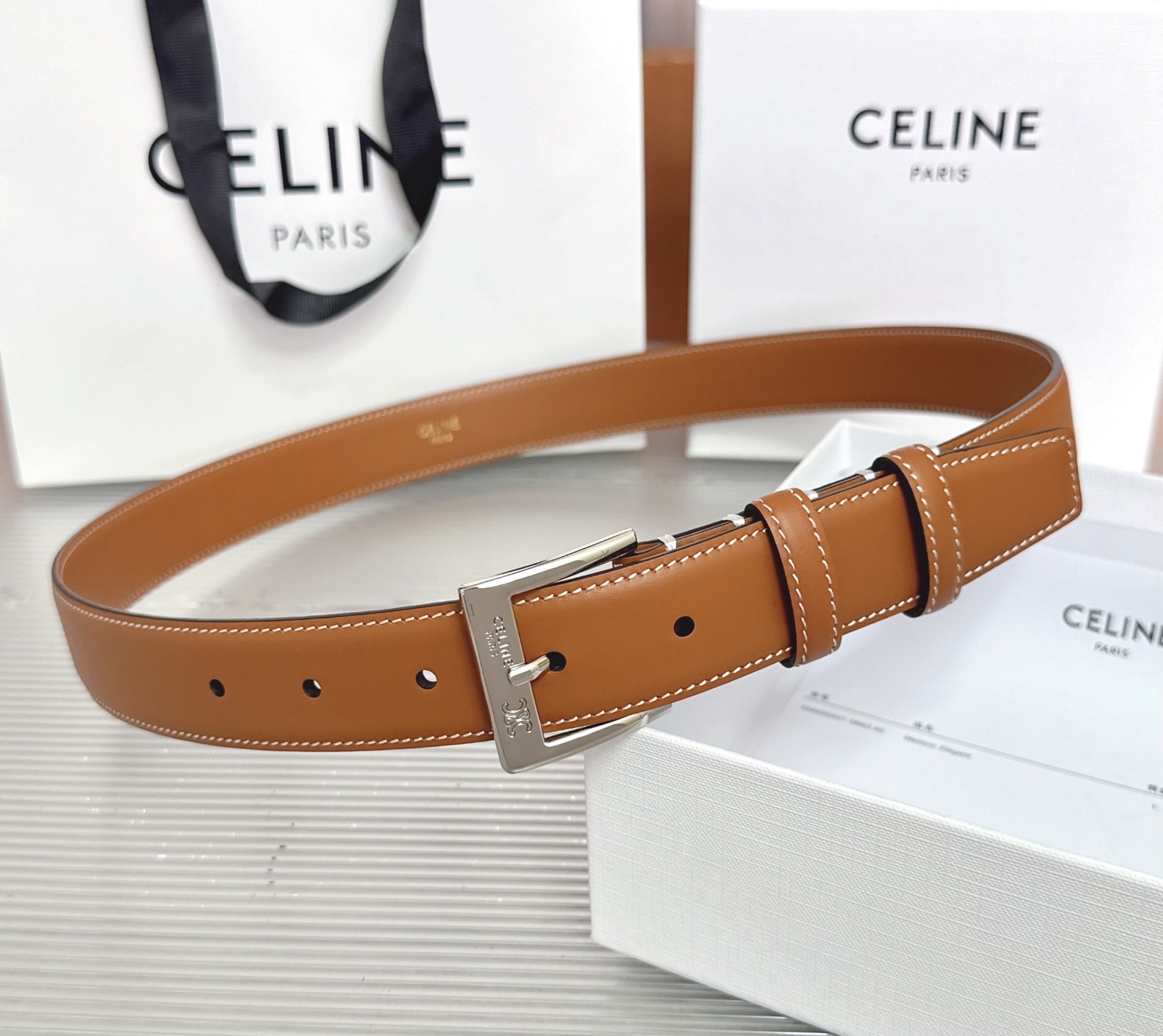 💥💥💥3.0cm赛琳CELINE腰带，双面头层牛皮，长度：75.80.85.90.95.100.105欧