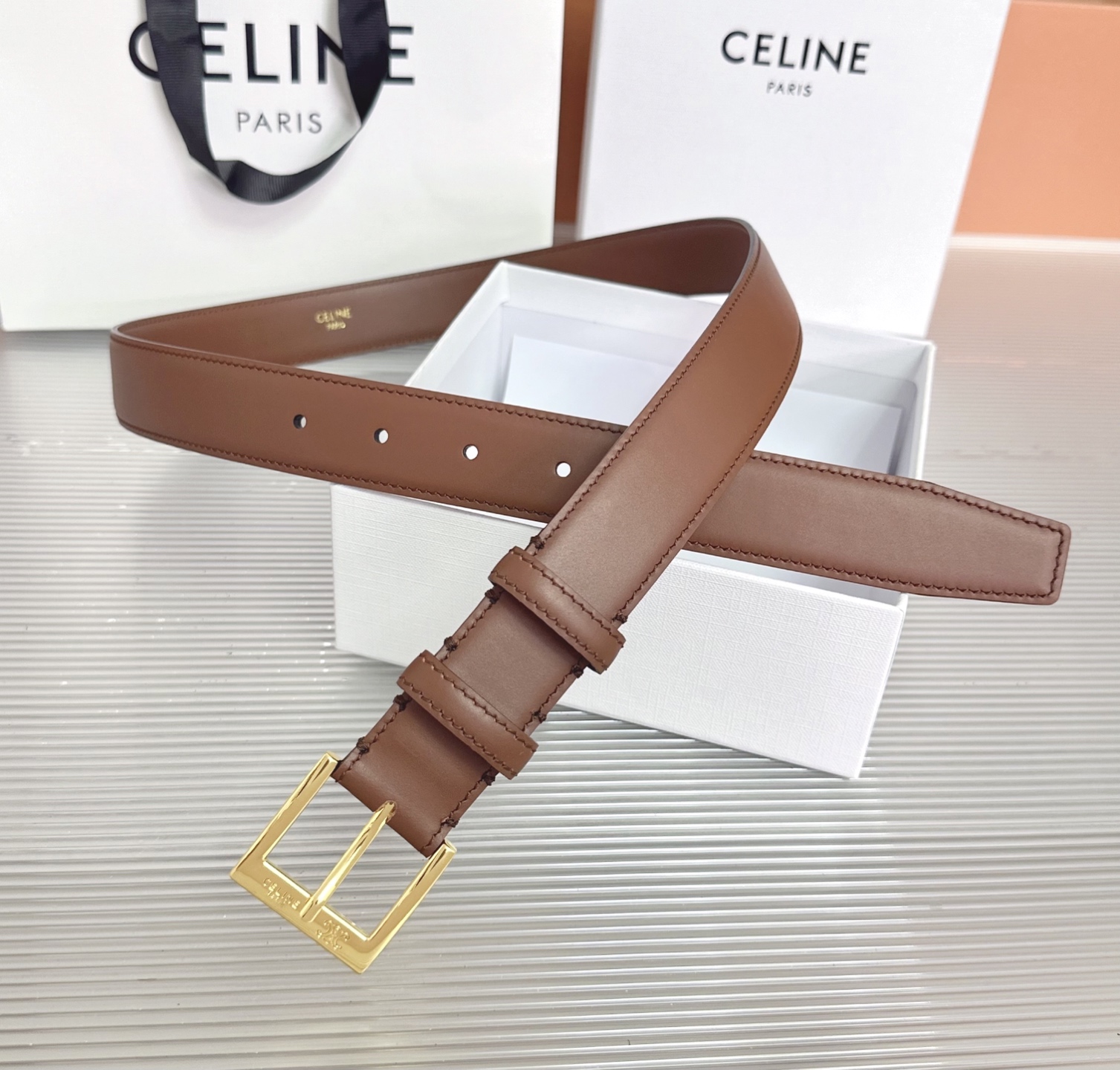 💥💥💥3.0cm赛琳CELINE腰带，双面头层牛皮，长度：75.80.85.90.95.100.105欧