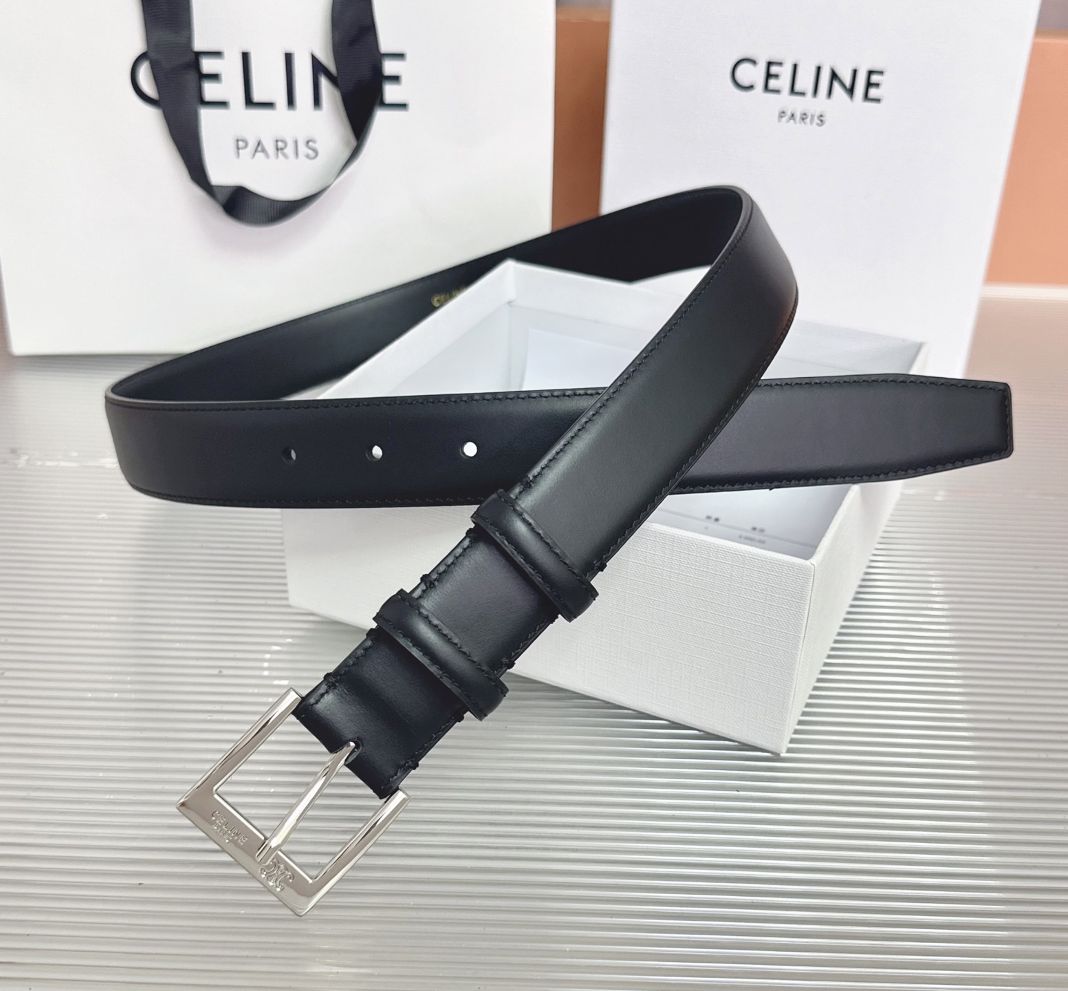 💥💥💥3.0cm赛琳CELINE腰带，双面头层牛皮，长度：75.80.85.90.95.100.105欧
