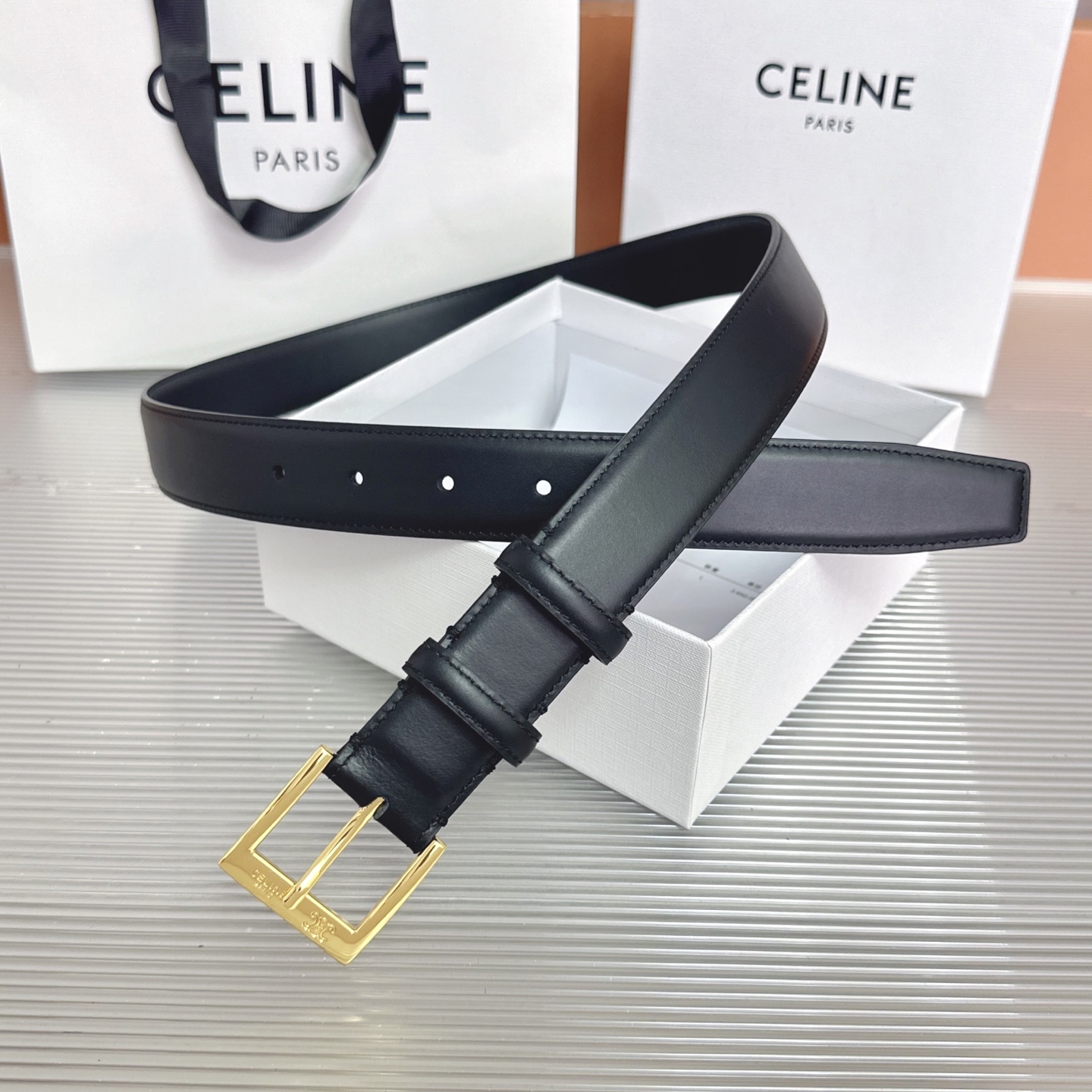 💥💥💥3.0cm赛琳CELINE腰带，双面头层牛皮，长度：75.80.85.90.95.100.105欧