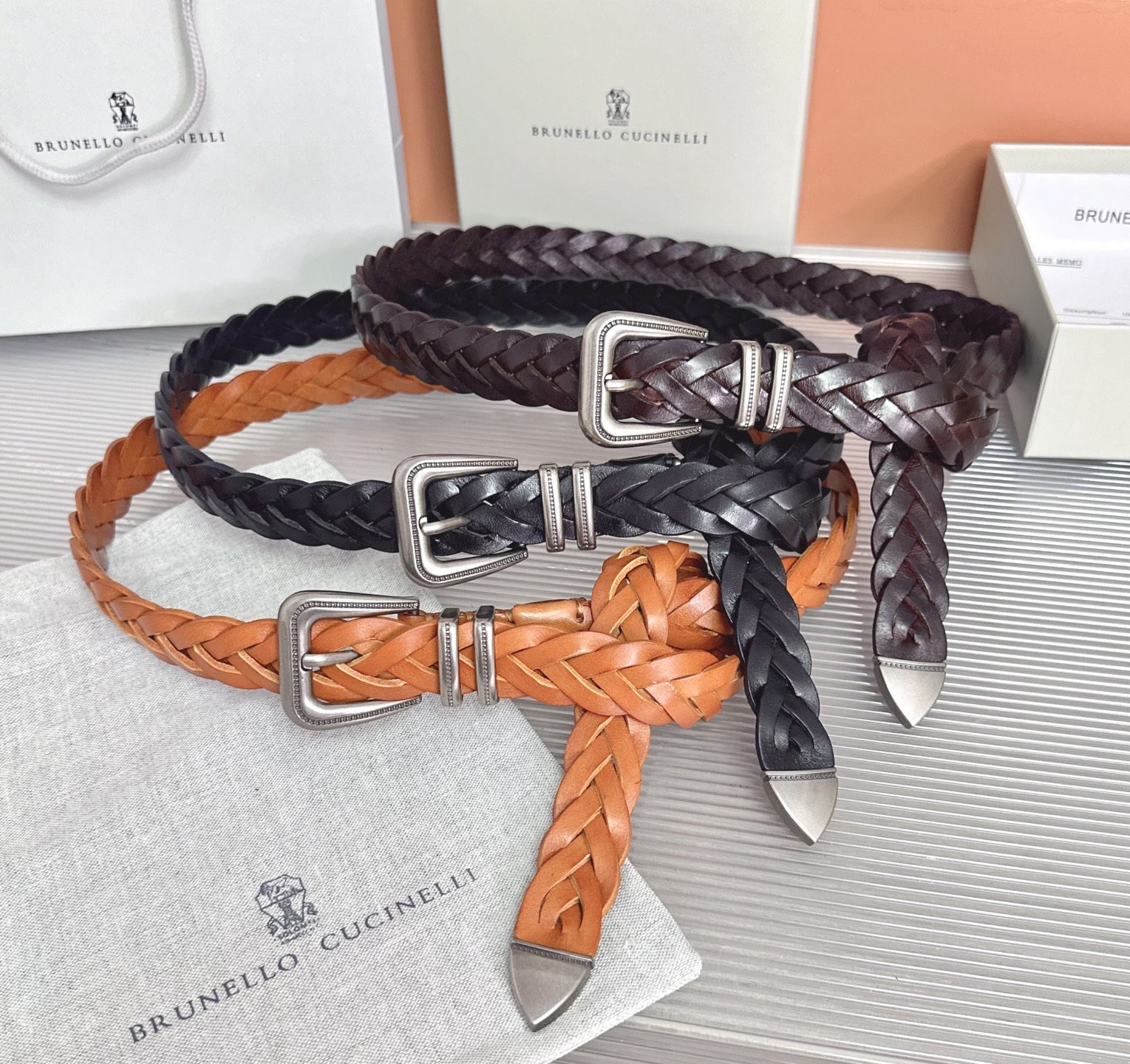 Brunello Cucinelli   BC腰带，长度；110厘米，均码，五金扣原版开模定制 .
