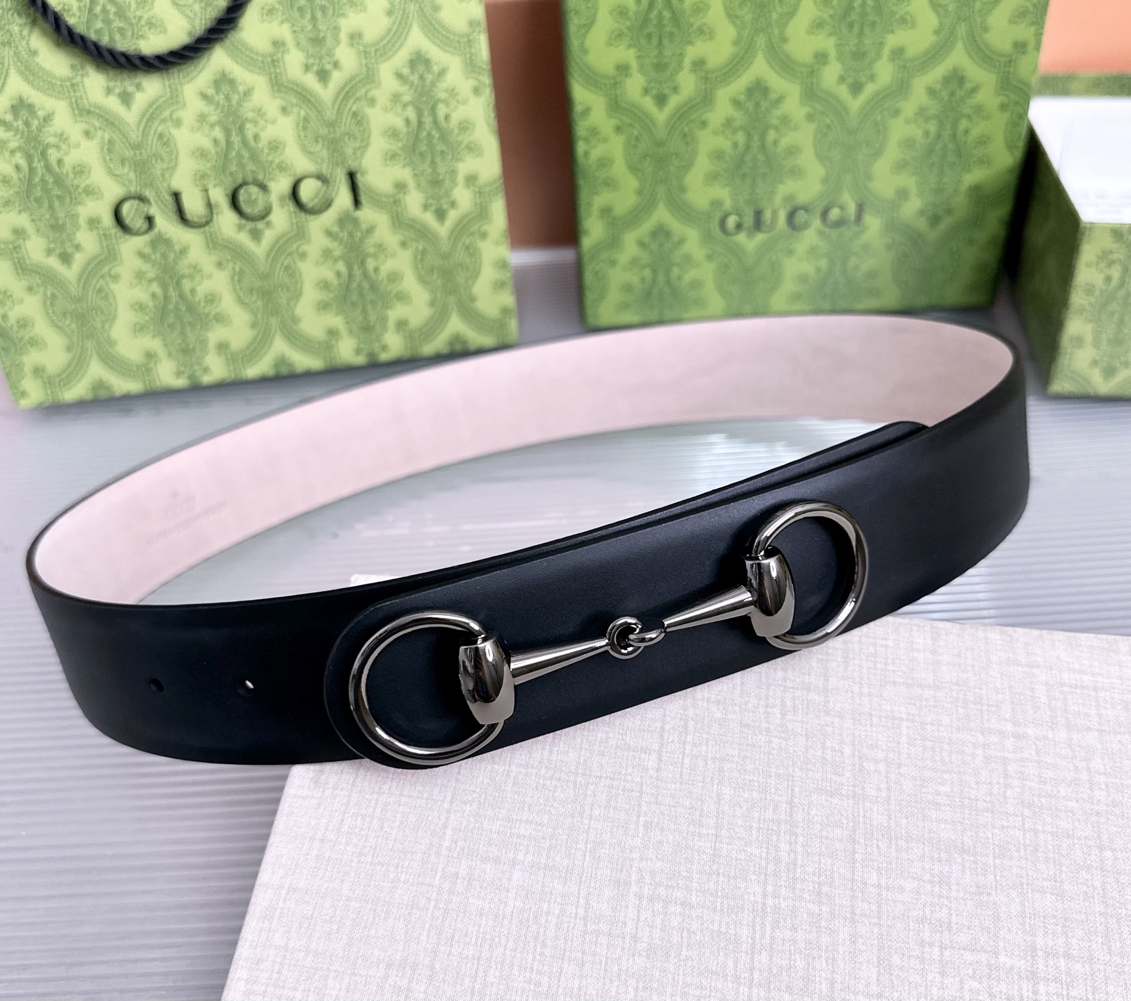 💥💥💥GUCCI 4.0cm古奇腰带，头层牛皮，长度：75.80.85.90.95.100.105.110欧，铜五金扣，