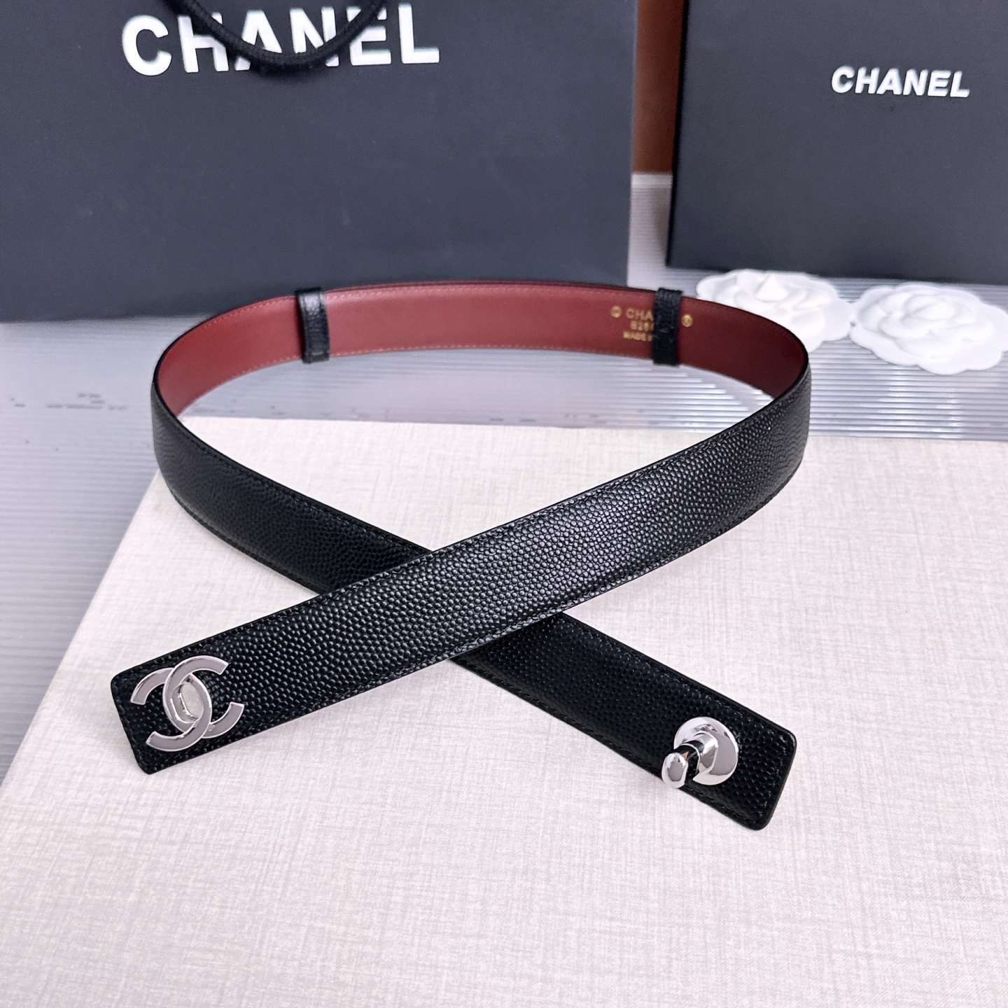 💥💥💥3.0cm香奈儿CHANEL腰带，双面头层牛皮，长度:均码:可自行调节，转动铜五金扣开模定制💥💥💥