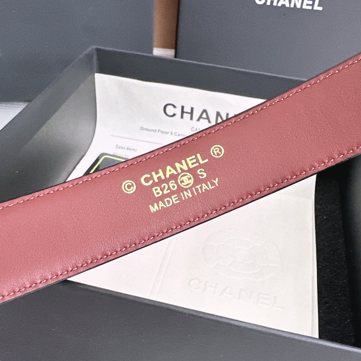 💥💥💥3.0cm香奈儿CHANEL腰带，双面头层牛皮，长度:均码:可自行调节，转动铜五金扣开模定制💥💥💥