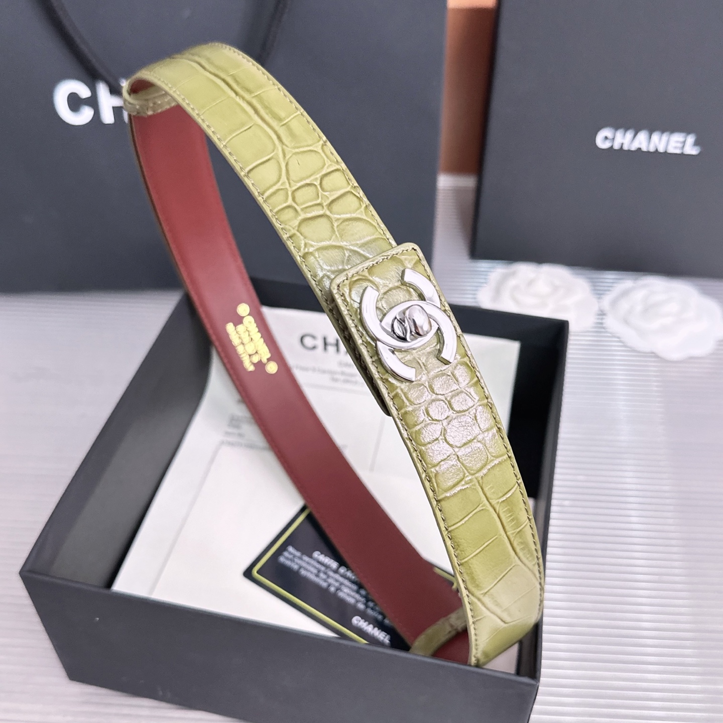 💥💥💥3.0cm香奈儿CHANEL腰带，双面头层牛皮，长度:均码:可自行调节，转动铜五金扣开模定制💥💥💥