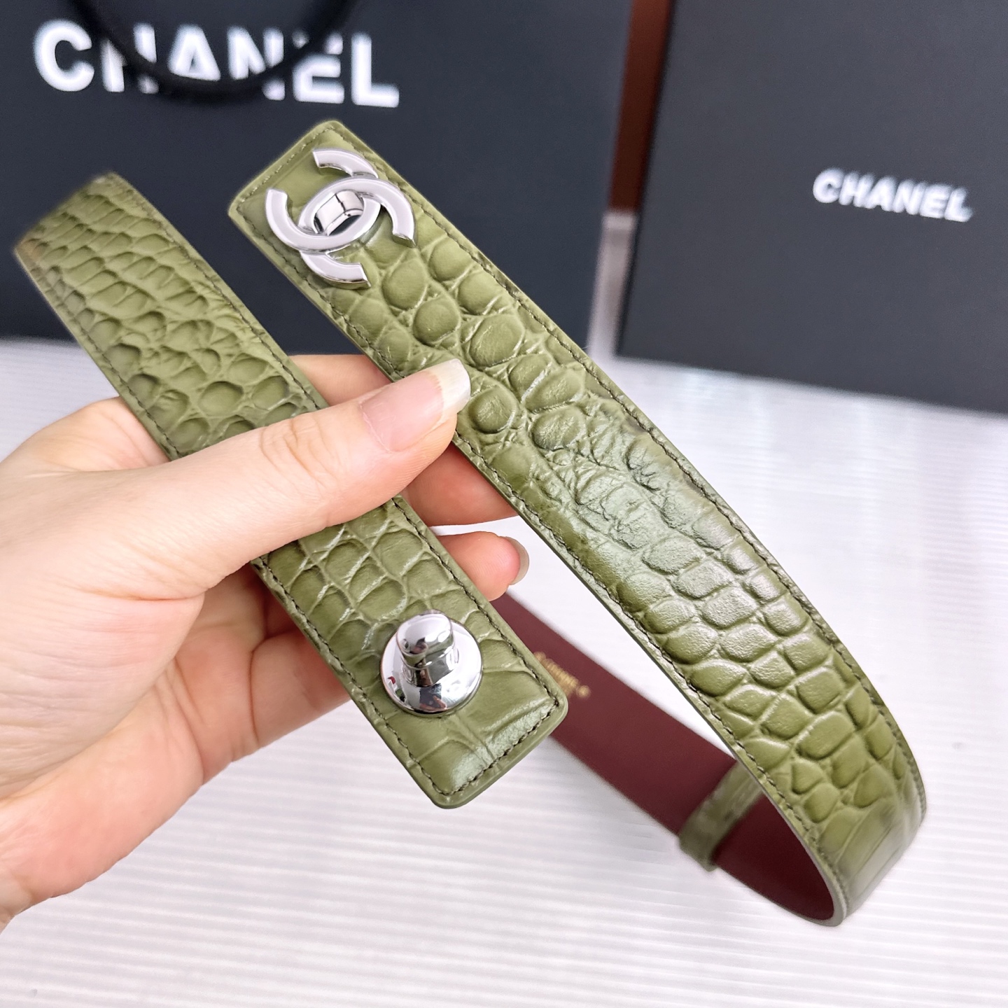 💥💥💥3.0cm香奈儿CHANEL腰带，双面头层牛皮，长度:均码:可自行调节，转动铜五金扣开模定制💥💥💥