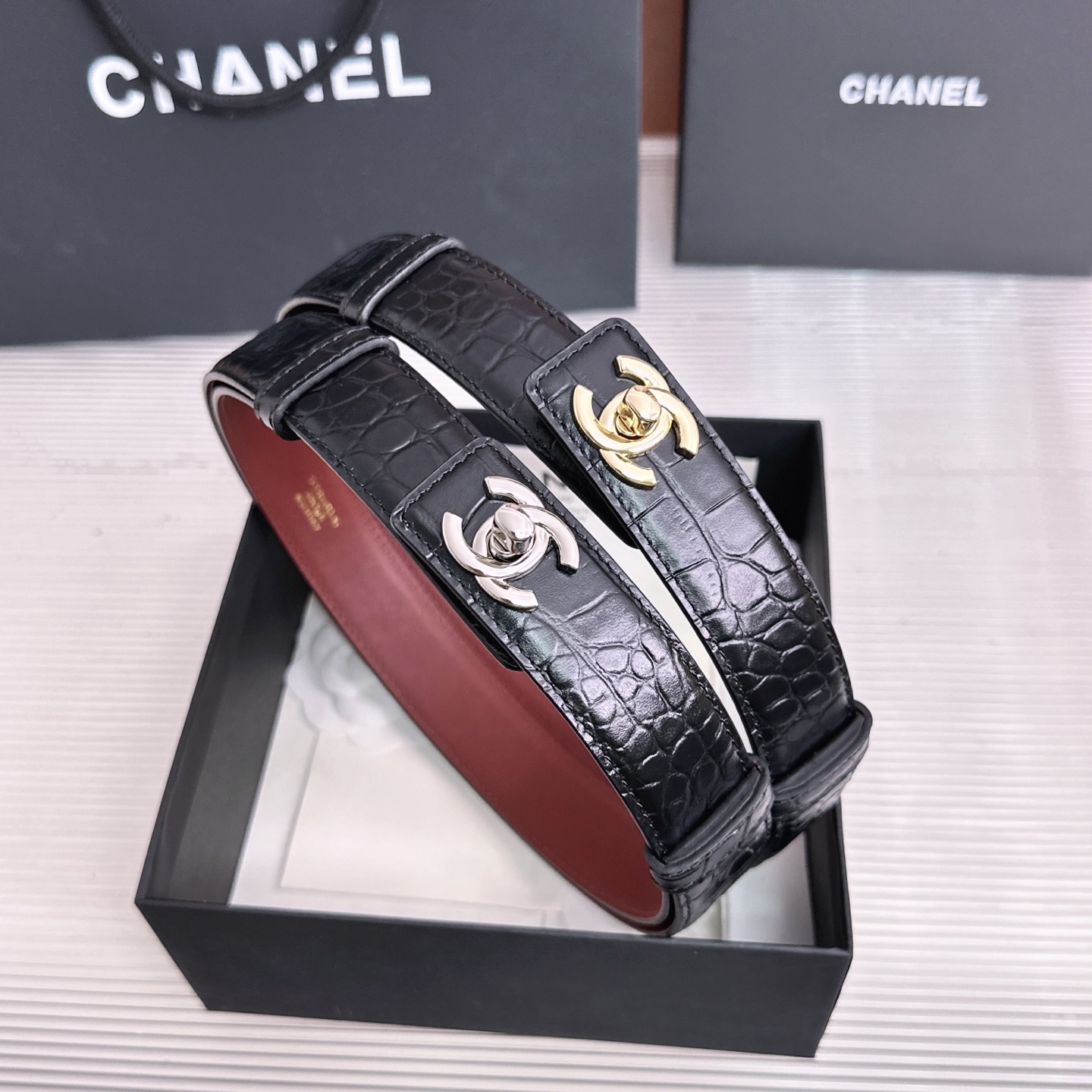 💥💥💥3.0cm香奈儿CHANEL腰带，双面头层牛皮，长度:均码:可自行调节，转动铜五金扣开模定制💥💥💥