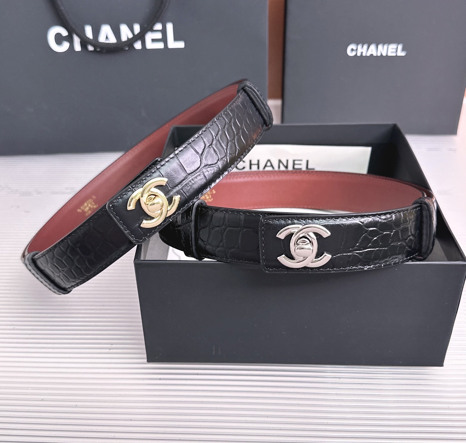 💥💥💥3.0cm香奈儿CHANEL腰带，双面头层牛皮，长度:均码:可自行调节，转动铜五金扣开模定制💥💥💥