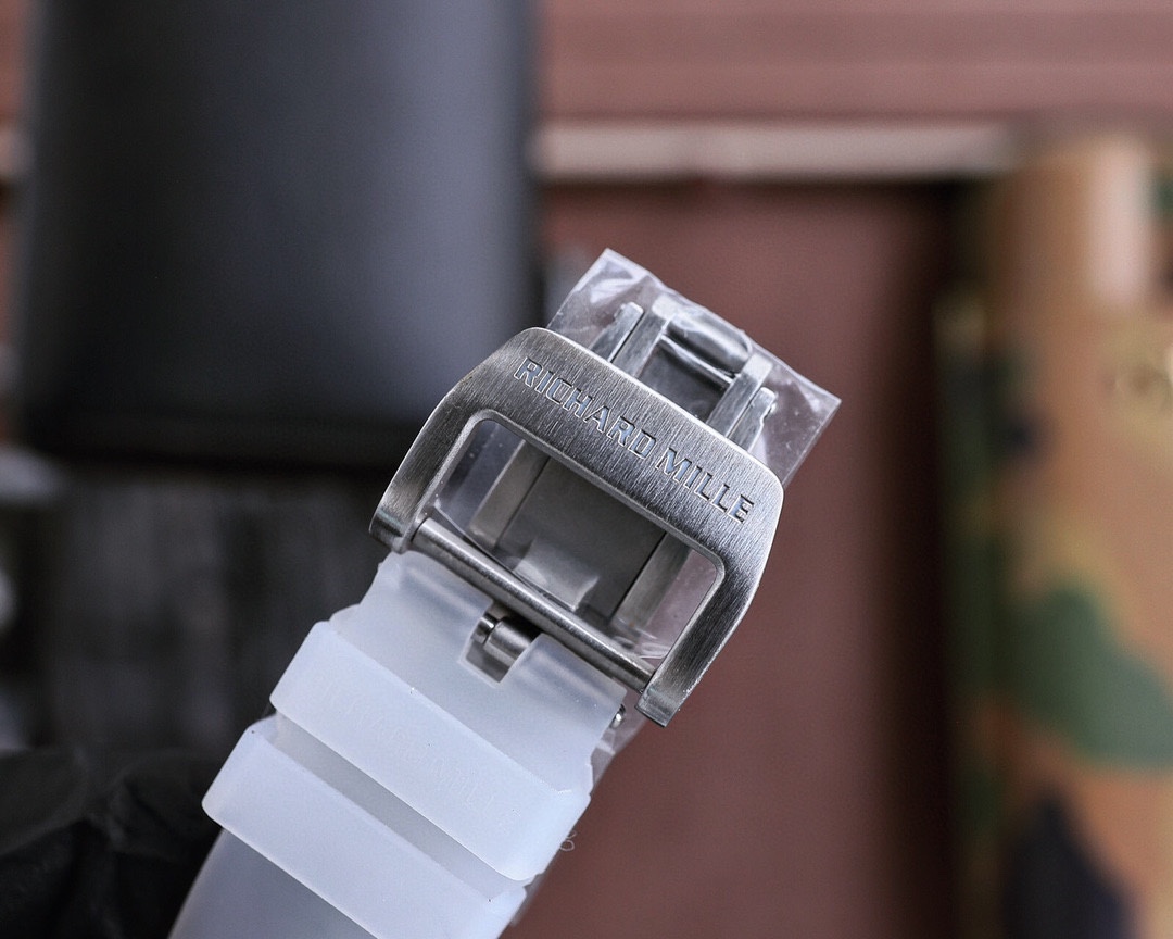 “RM055: Crystal Love, Top-Level Performance in Richard Miller Watches” - 图片 8