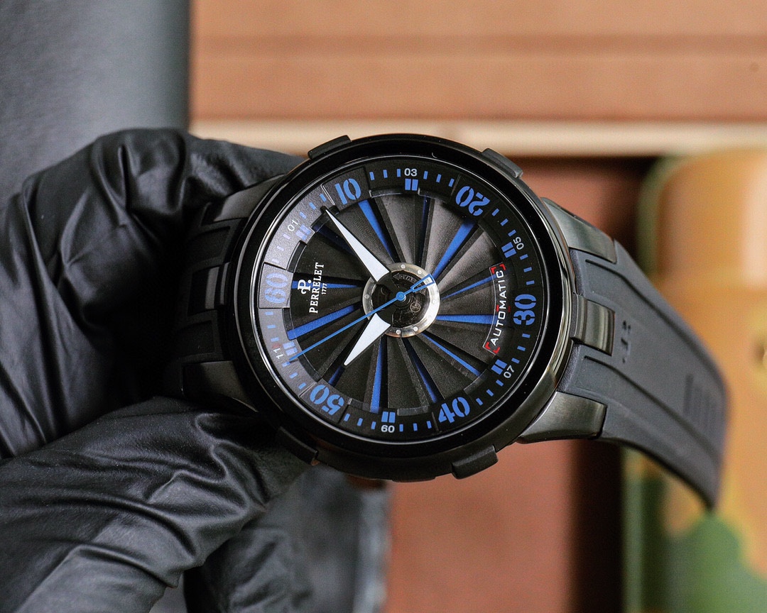 2023 Titanium Turbo Leaves Wristwatch: Stunning Design, Automatic Machine Core, 44x13mm Size - 图片 4