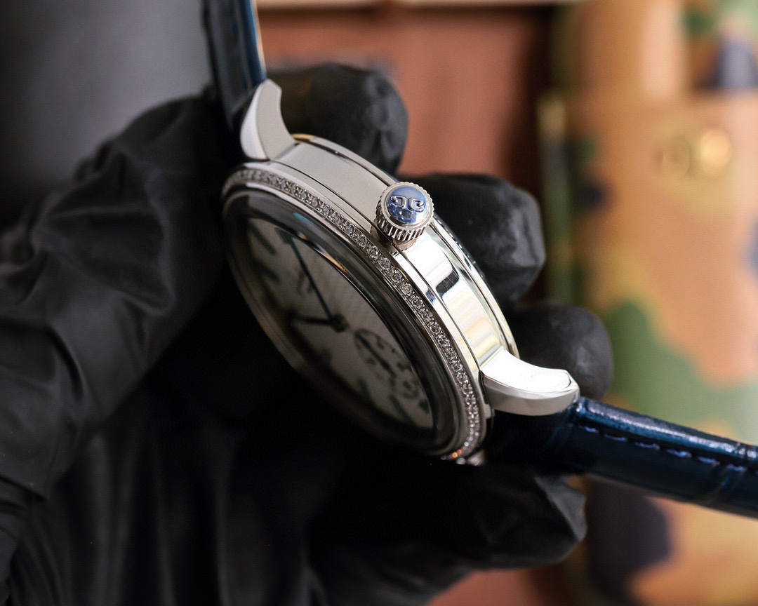 White Shell 3045: Retro-Elegant Wristwatch with Italian Leather Strap - 图片 5
