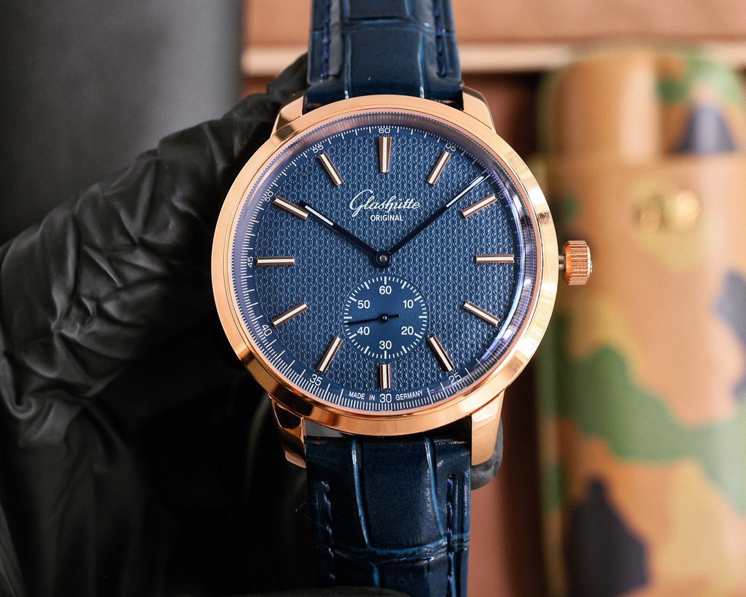 White Shell 3045: High-End Wristwatch with Elegant Design and Superior Craftsmanship - 图片 5