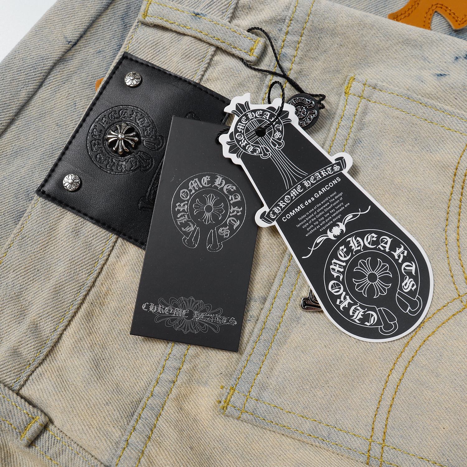 Chrome Hearts Jeans: Cross Patchwork, Distressed Denim, and Unique Style 7 a1712237709566 0171