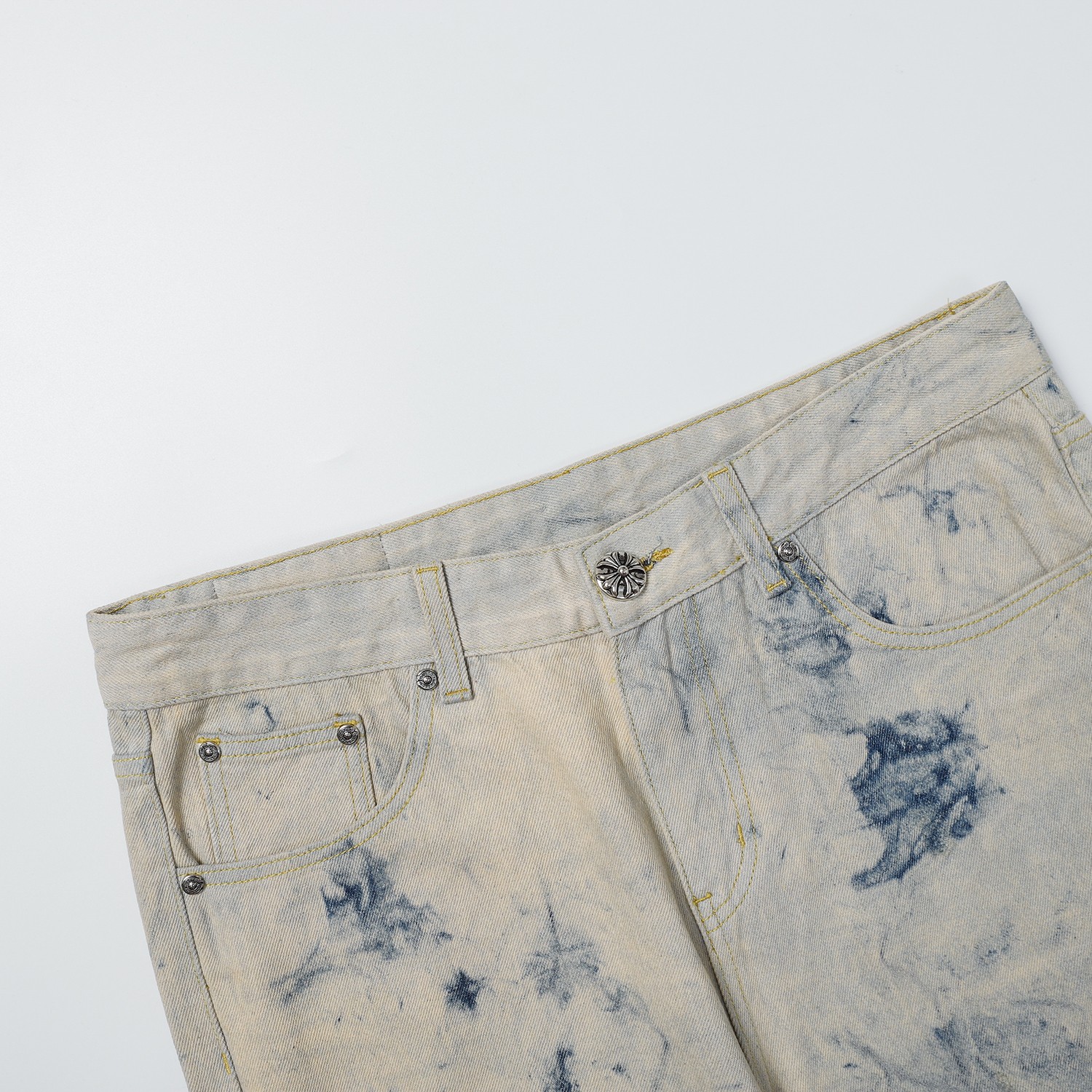 Chrome Hearts Jeans: Cross Patchwork, Distressed Denim, and Unique Style 8 a1712237710810 4343