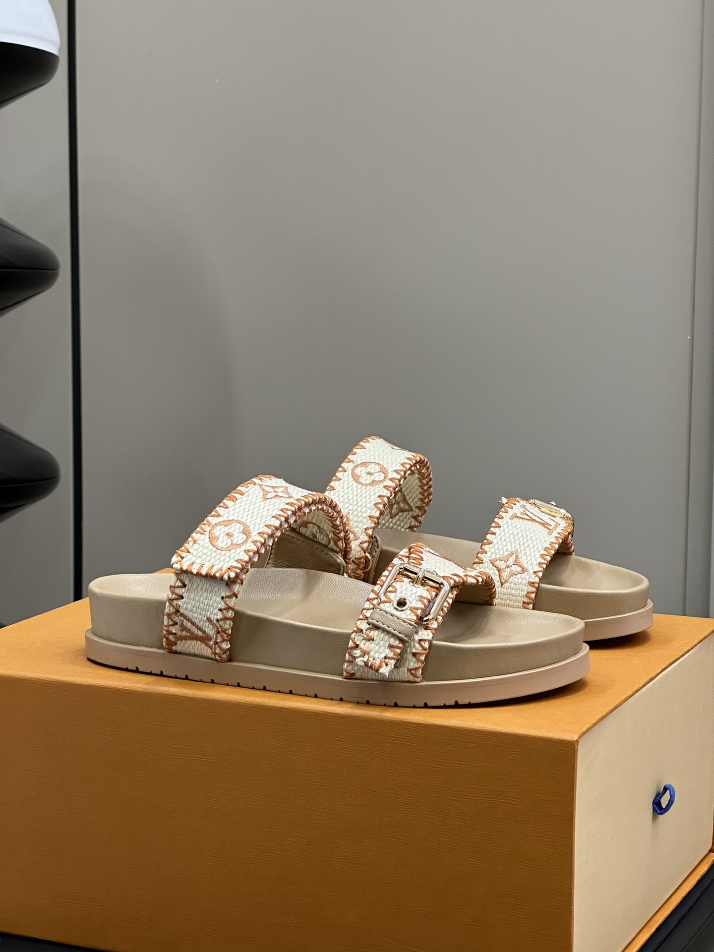 Louis Vuitton Shoes Slippers Spring/Summer Collection