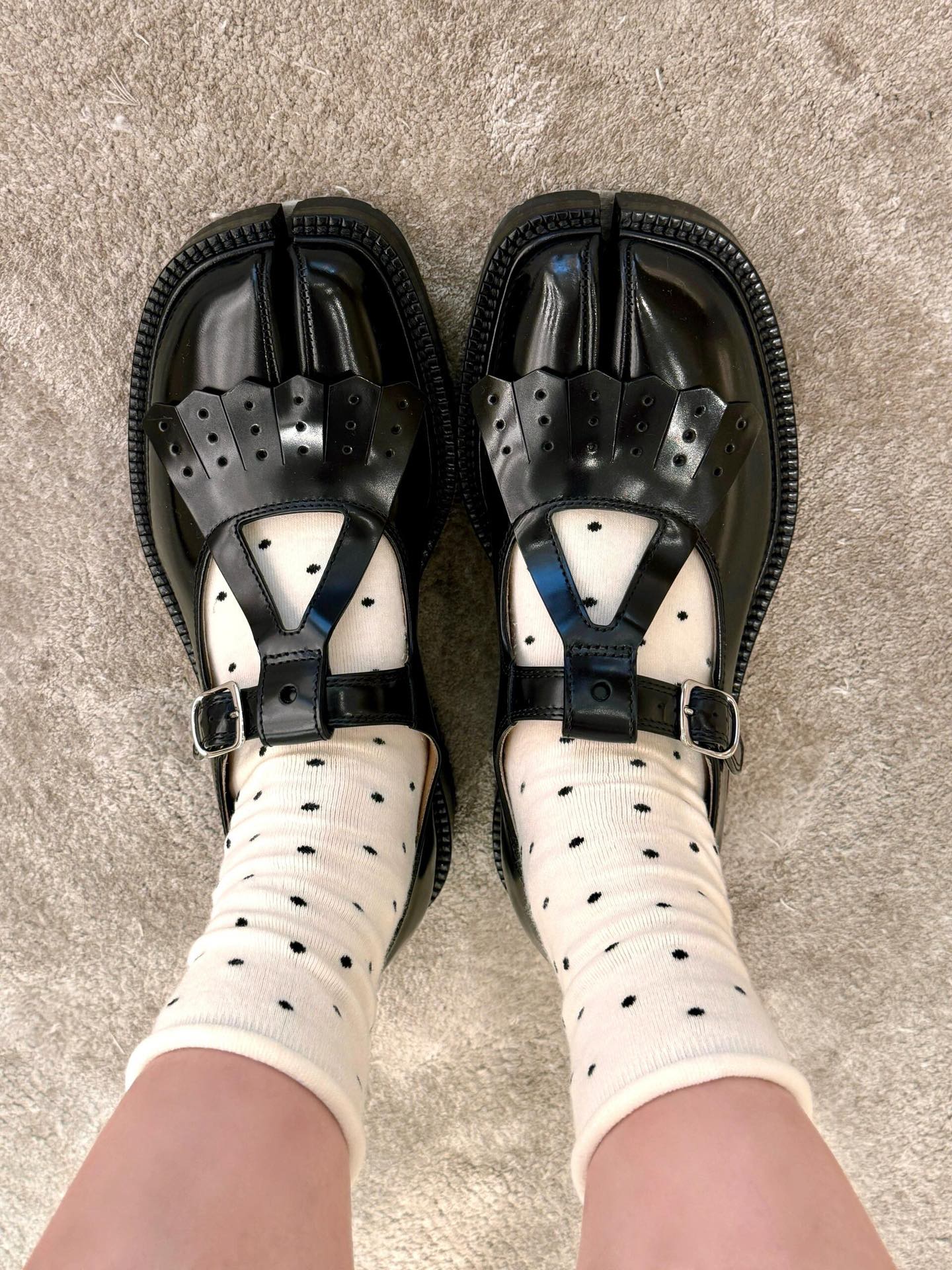 NO:234217,Demonstration: Very good and beautiful, split-toed shoes19860909示范 好乖好美,分趾鞋,Women's Shoes