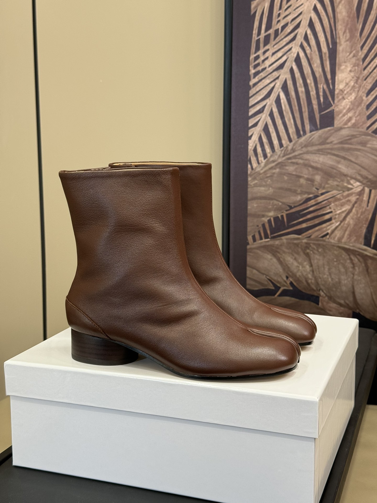 MaisonMargiela | 把 Tabi短靴焊在脚上秋冬时节永远可以相信短靴,风度温度兼具,稳稳拿