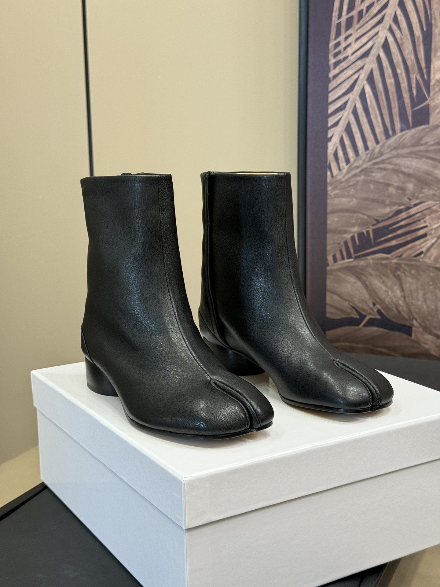 MaisonMargiela | 把 Tabi短靴焊在脚上秋冬时节永远可以相信短靴,风度温度兼具,稳稳拿