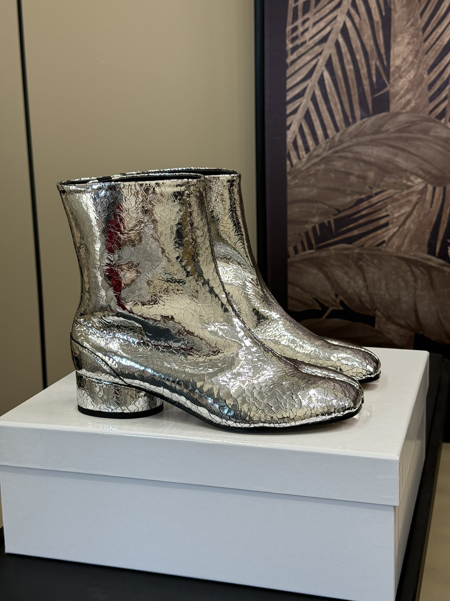 MaisonMargiela | 把 Tabi短靴焊在脚上秋冬时节永远可以相信短靴,风度温度兼具,稳稳拿